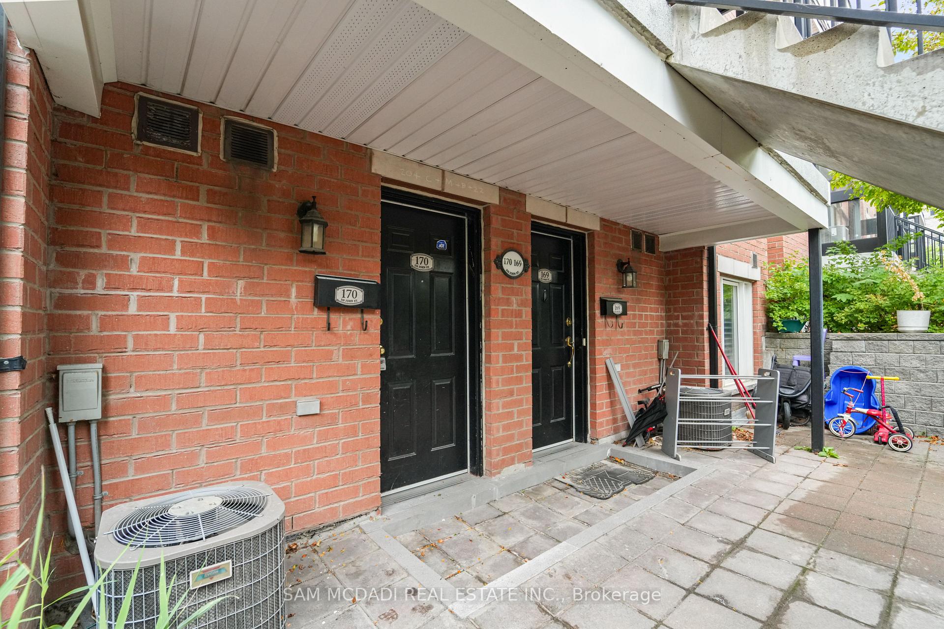 310 John Street 170
