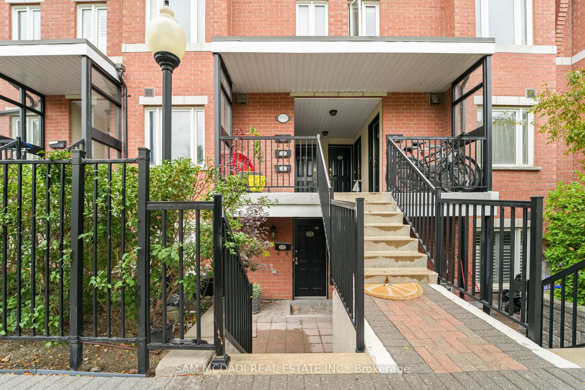 310 John Street 170