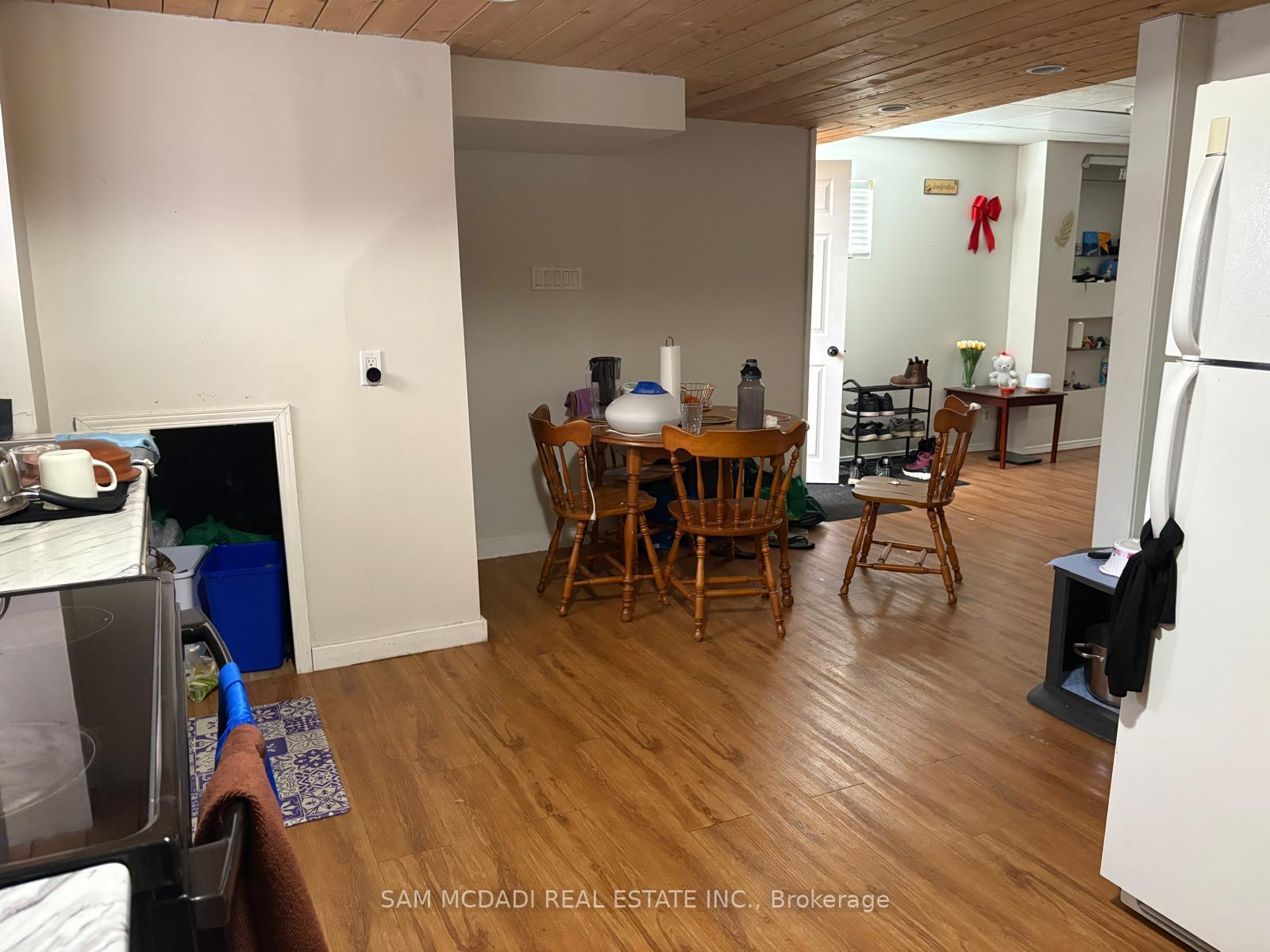 87 Rundle Crescent Lower