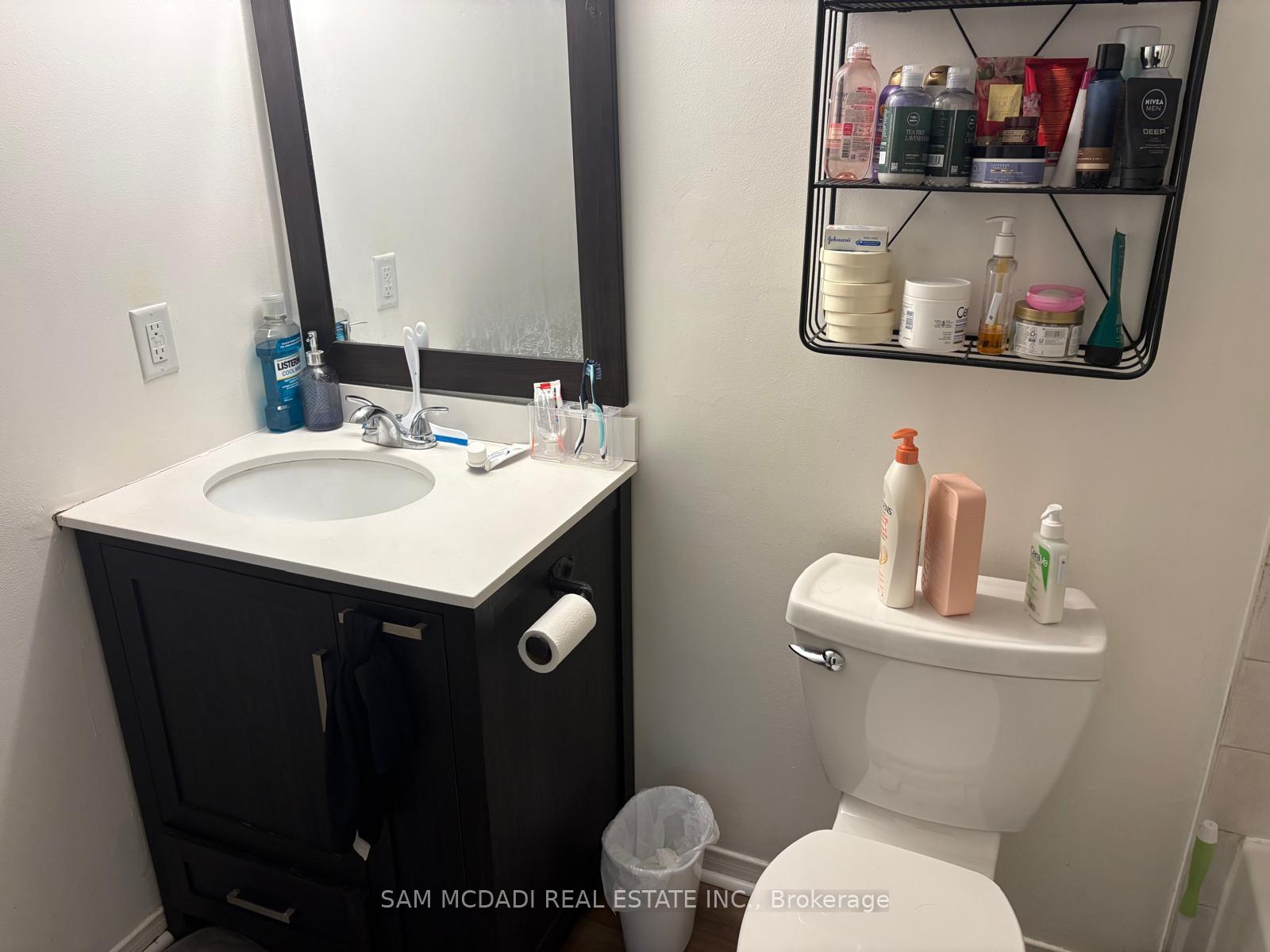 87 Rundle Crescent Lower