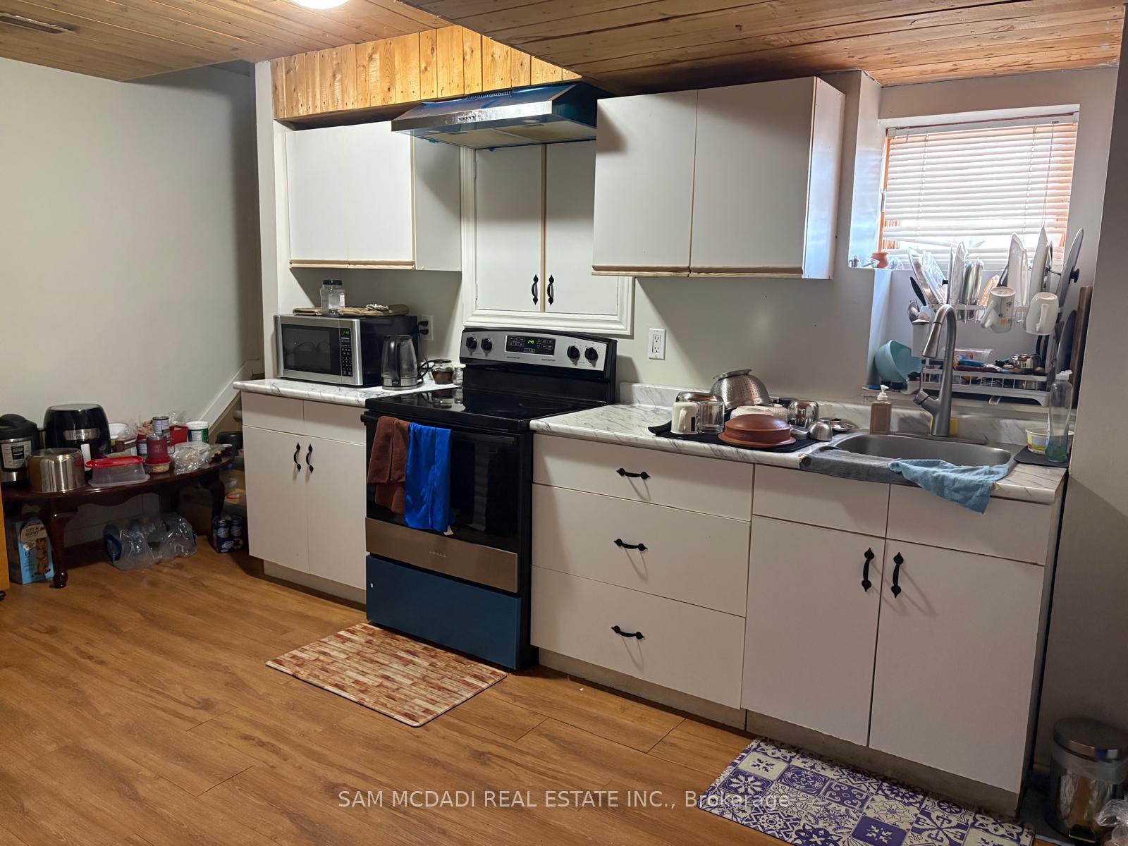 87 Rundle Crescent Lower