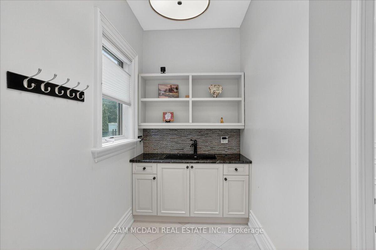 432 Bob-O-Link Road