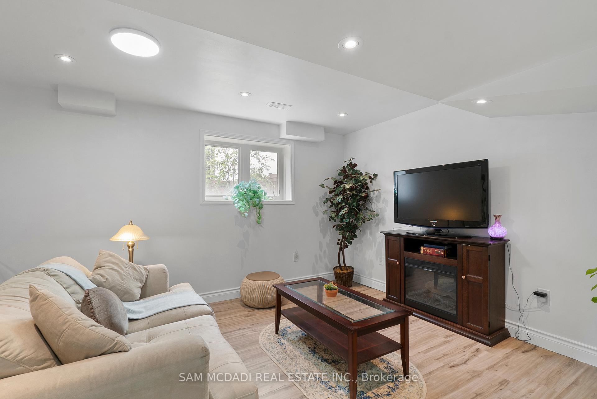 216 Ruhl Drive