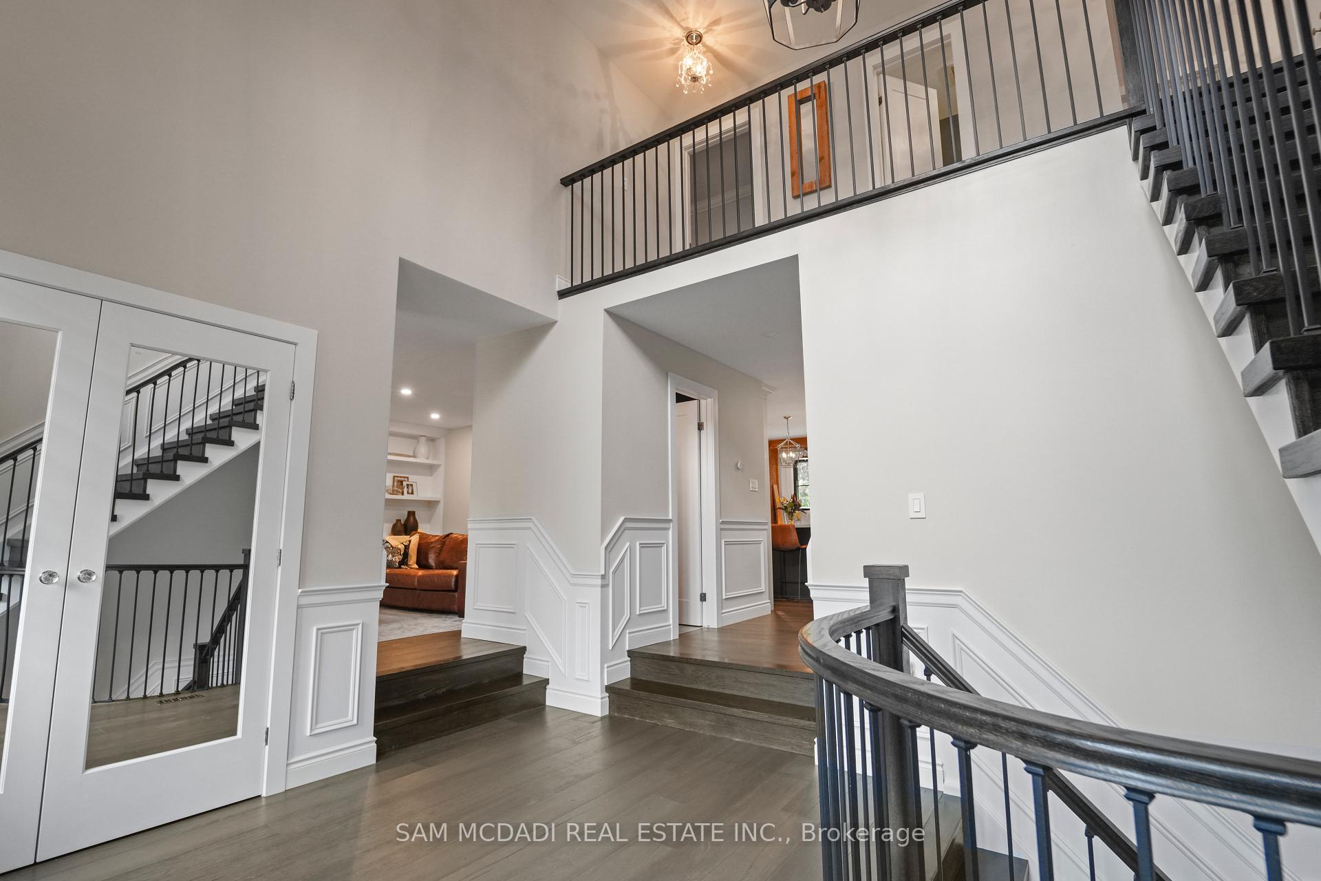 2592 Barrisdale Court