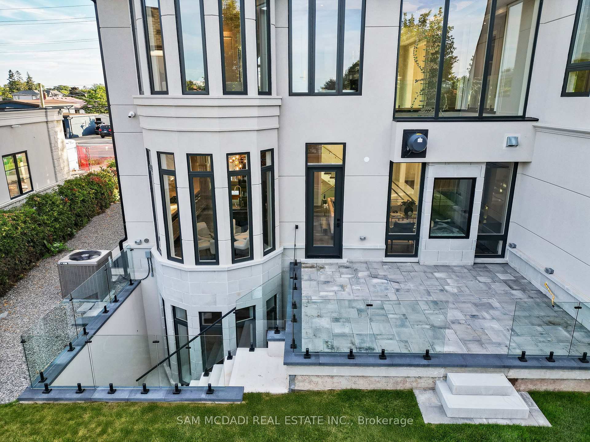321 Morden Road