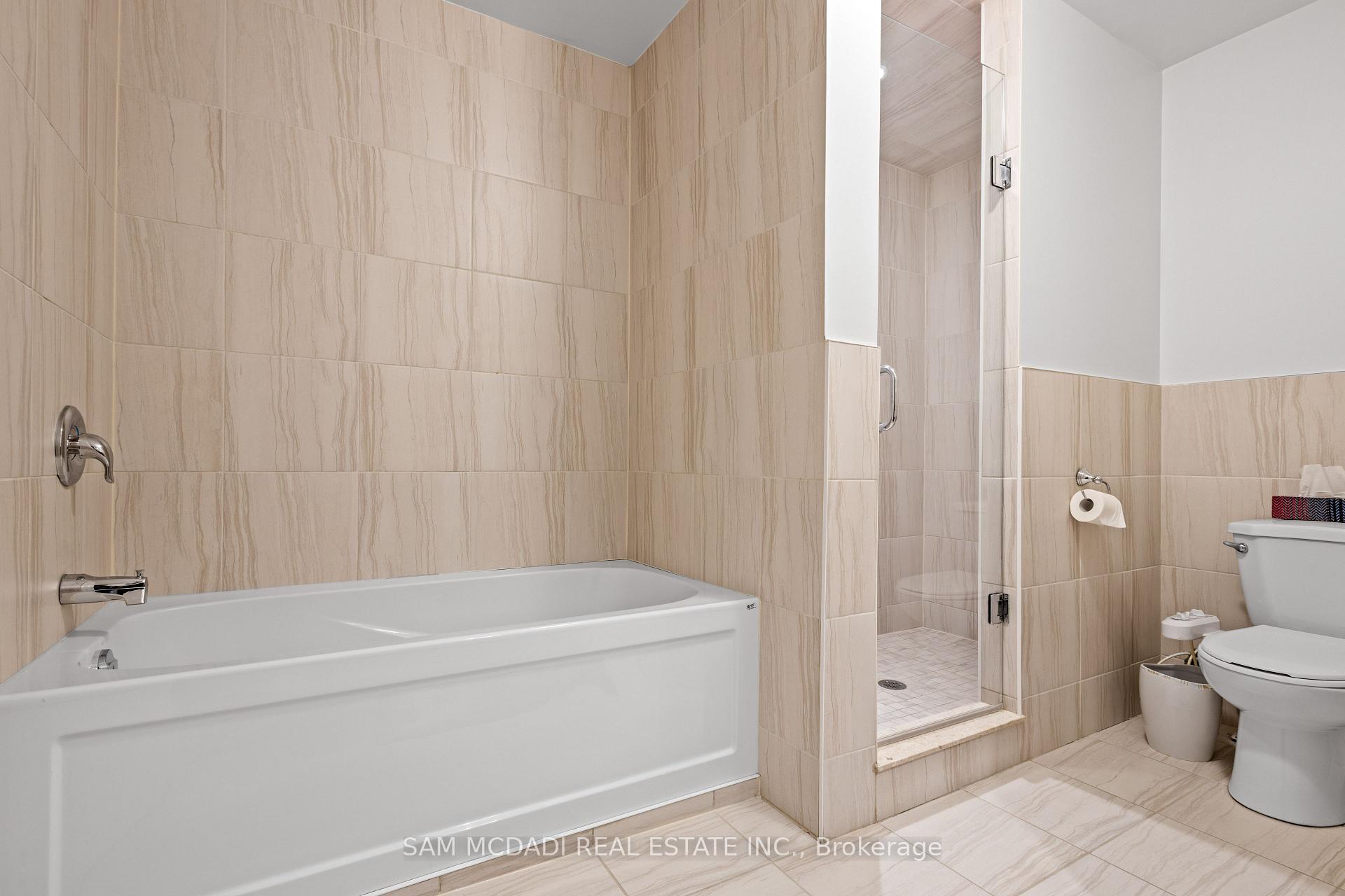 2492 Erin Centre Boulevard