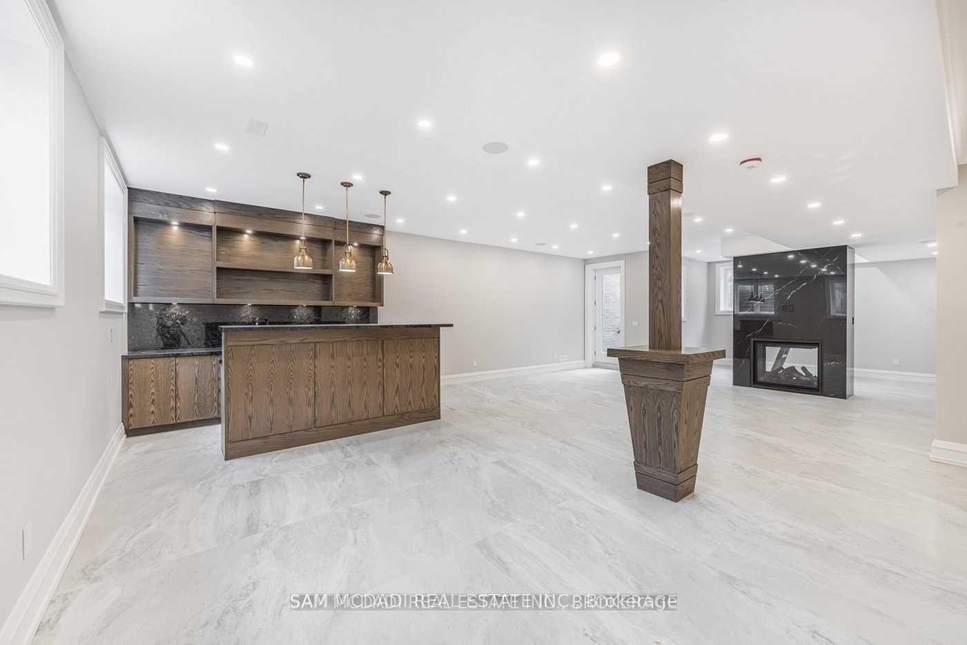 577 Indian Road