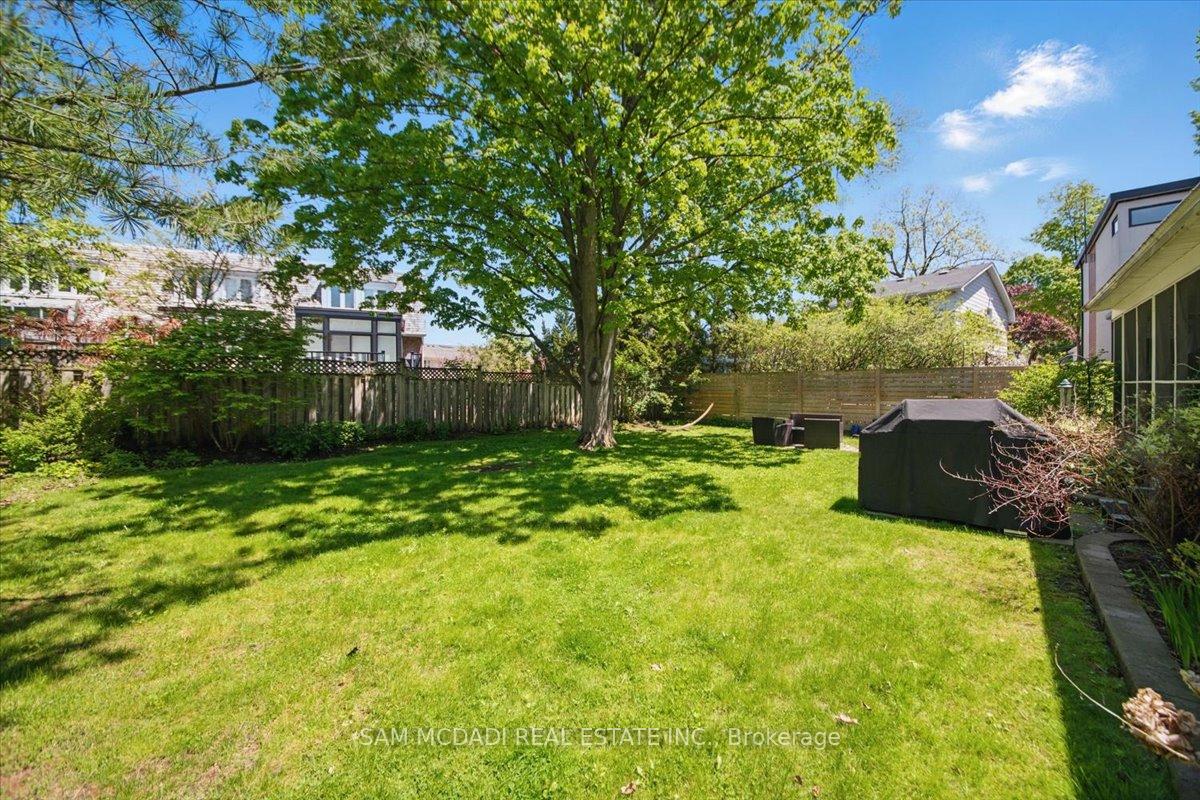 81 Chisholm Street