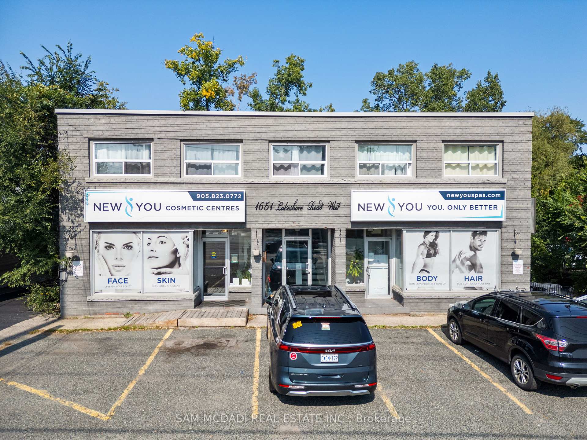 1651 Lakeshore Road W