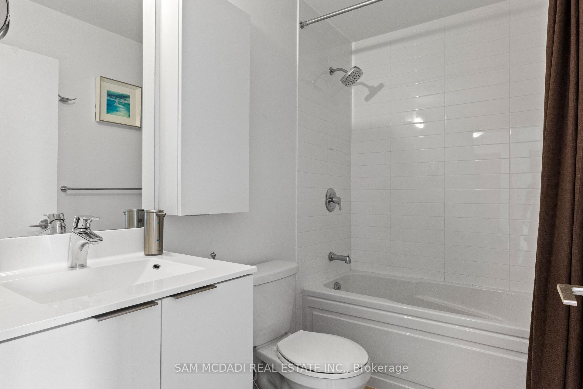 30 Shore Breeze Drive 1012