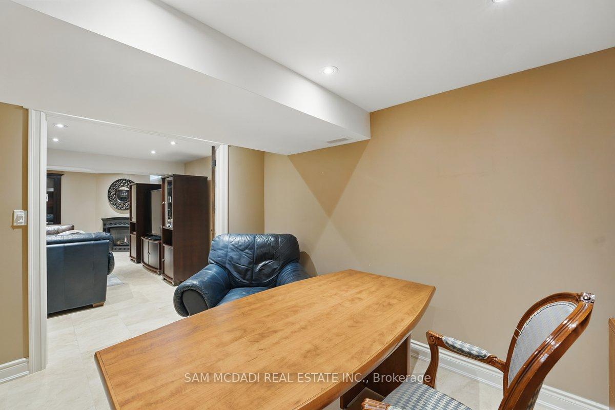 215 Anastasia Terrace