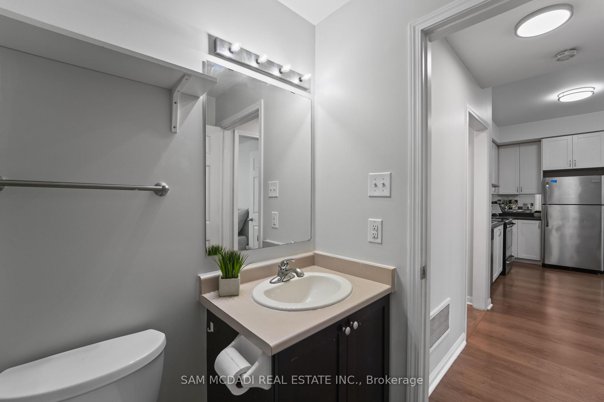 2895 Hazelton Place 8