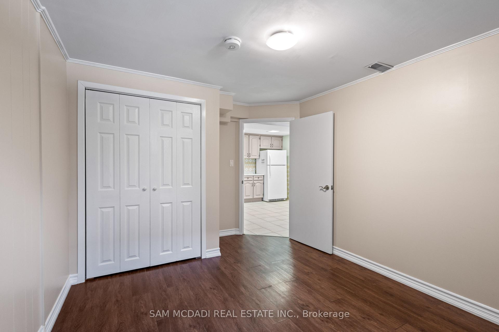 1491 Royal York Road