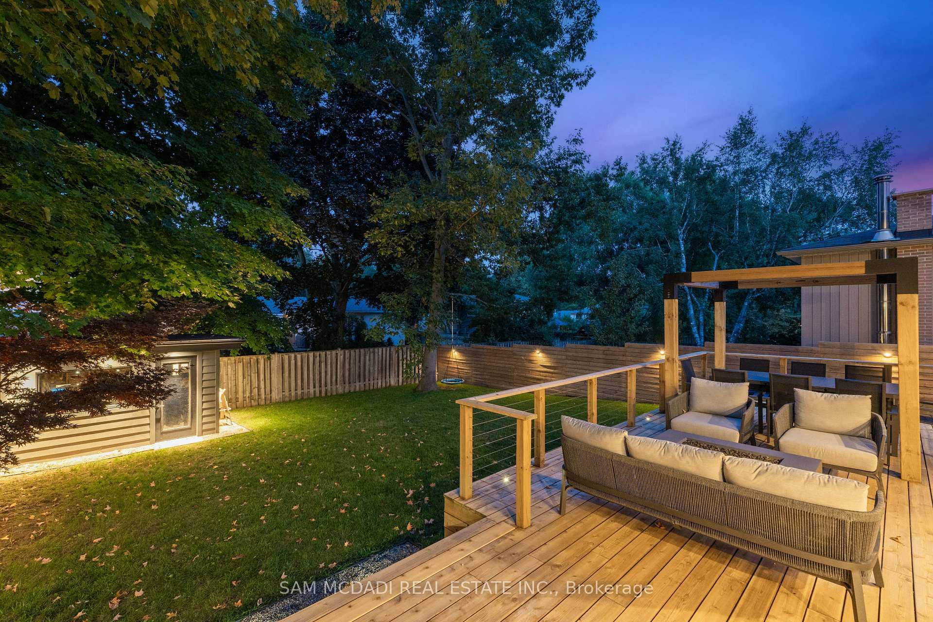 1375 Everall Road