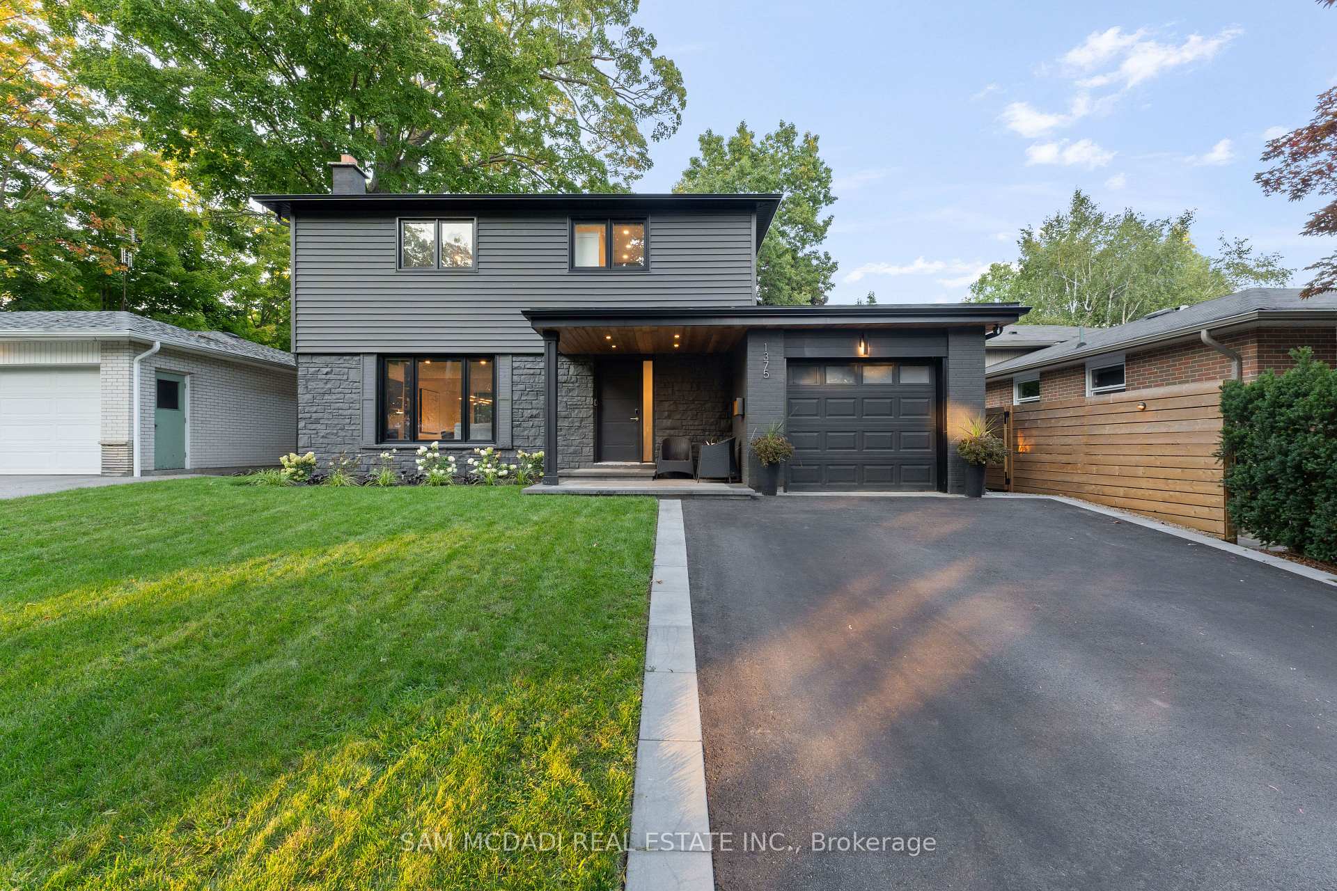 1375 Everall Road