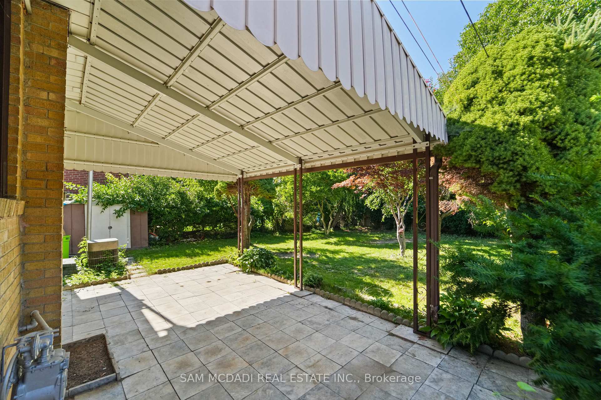 60 Greenfield Drive
