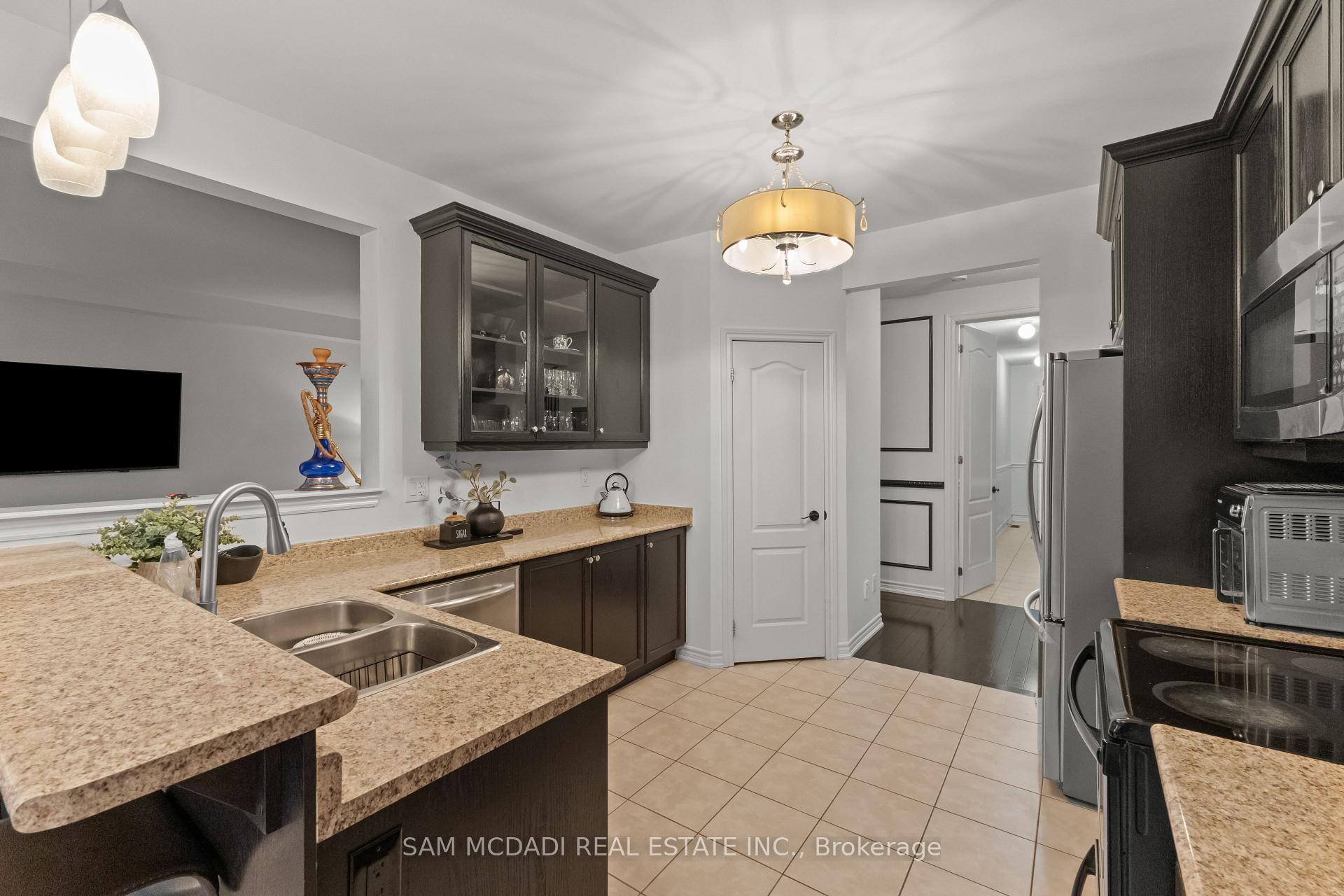 700 Serafini Crescent