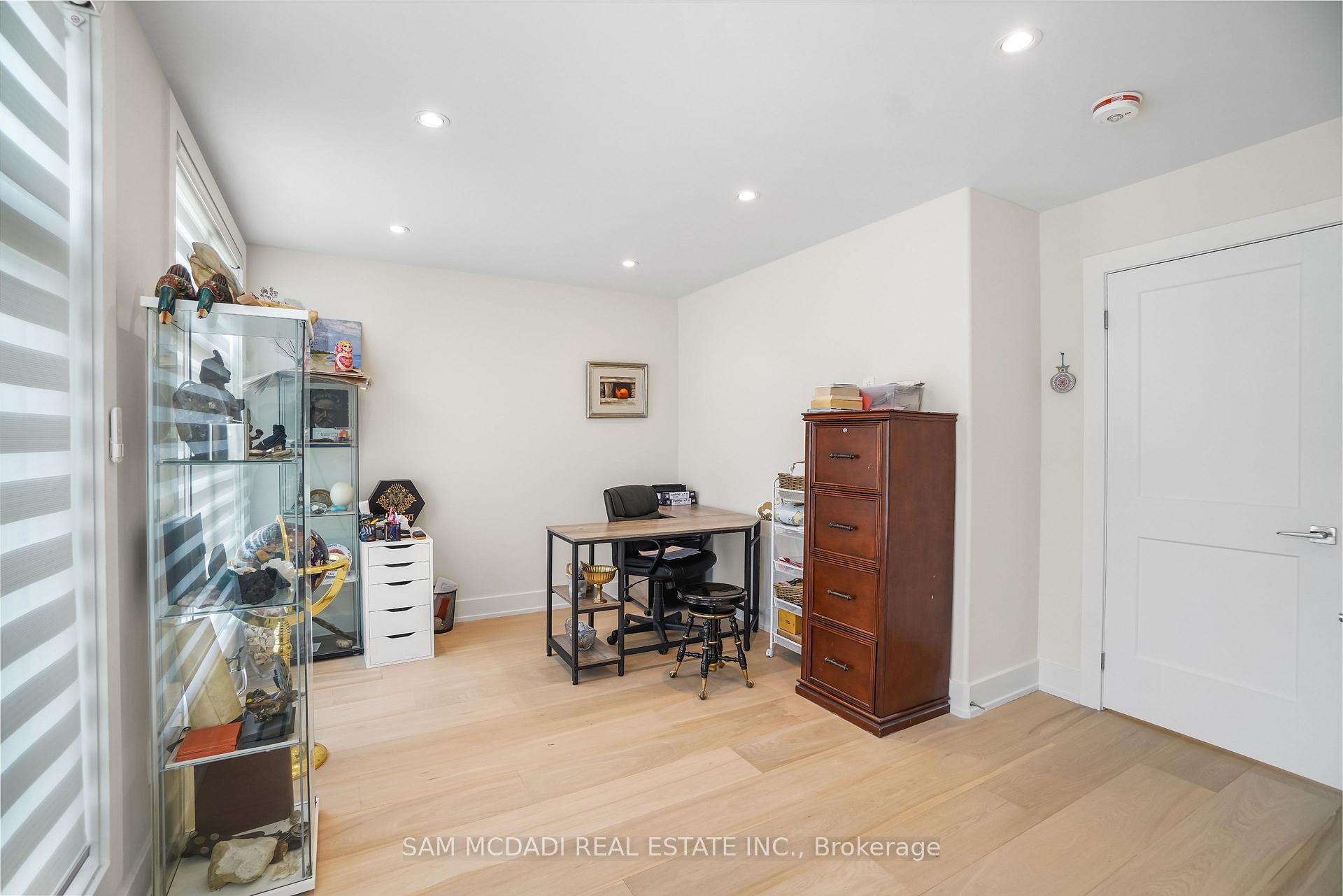 1036 Enola Avenue