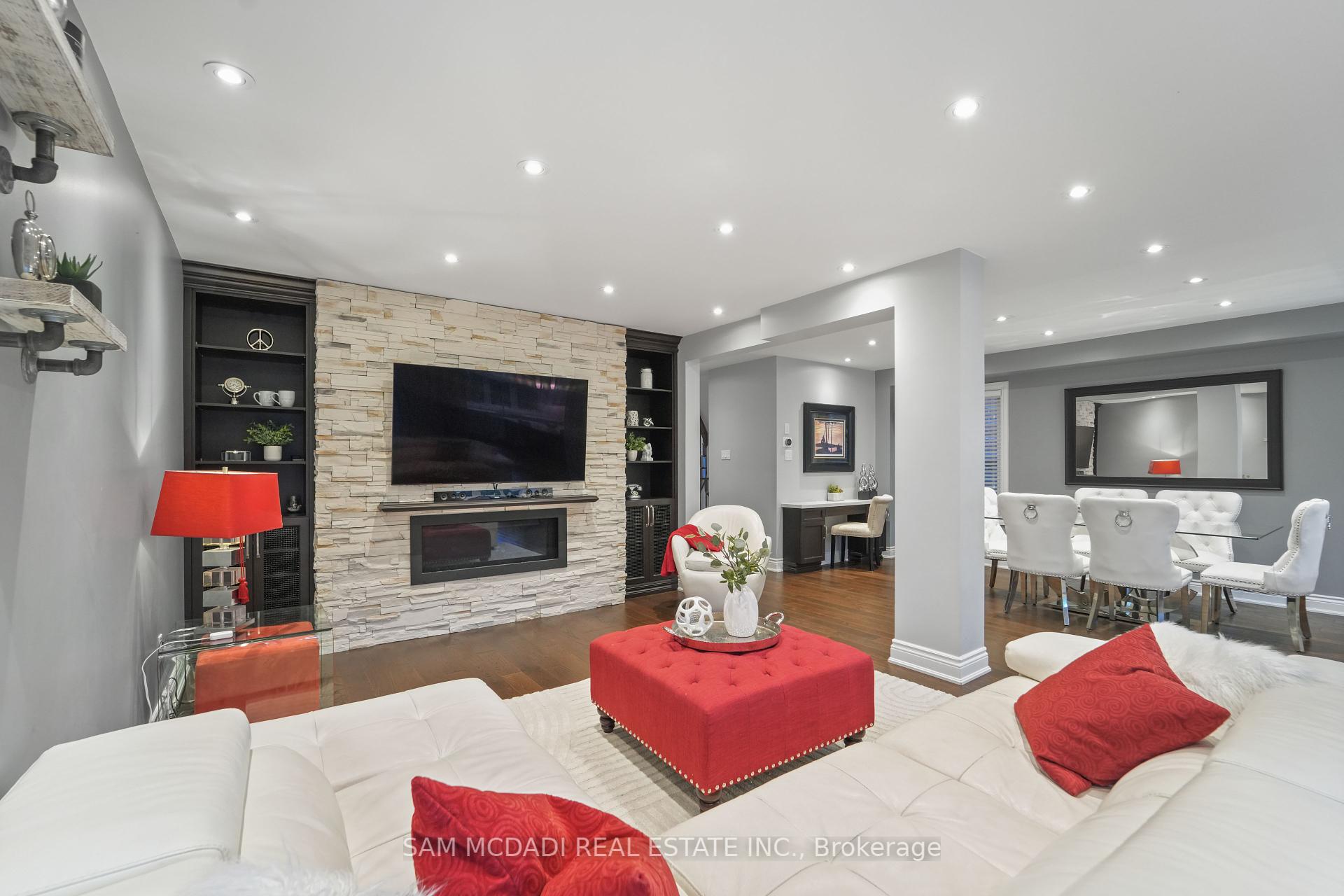 57 Milfoil Street