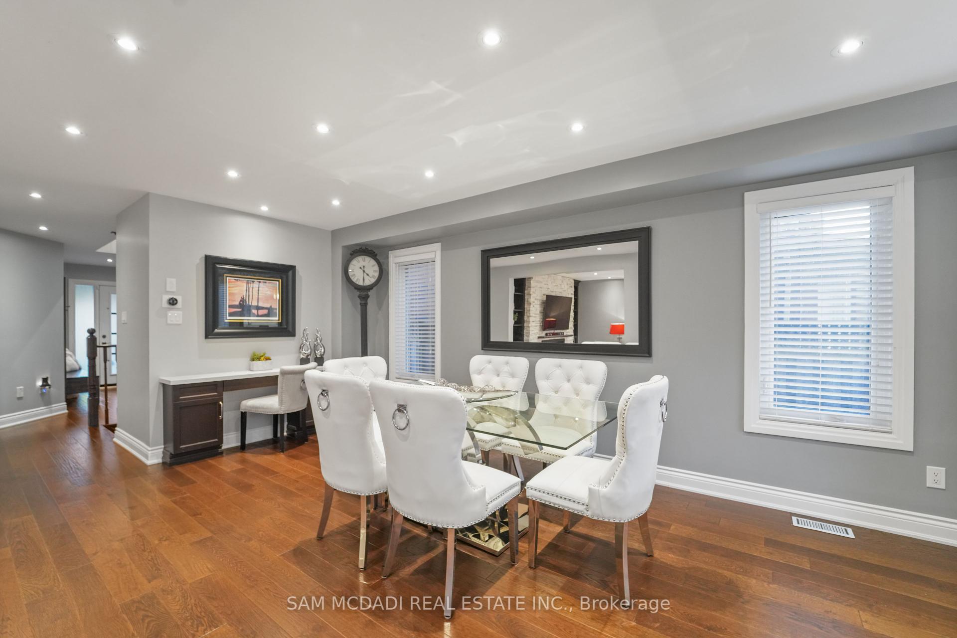 57 Milfoil Street