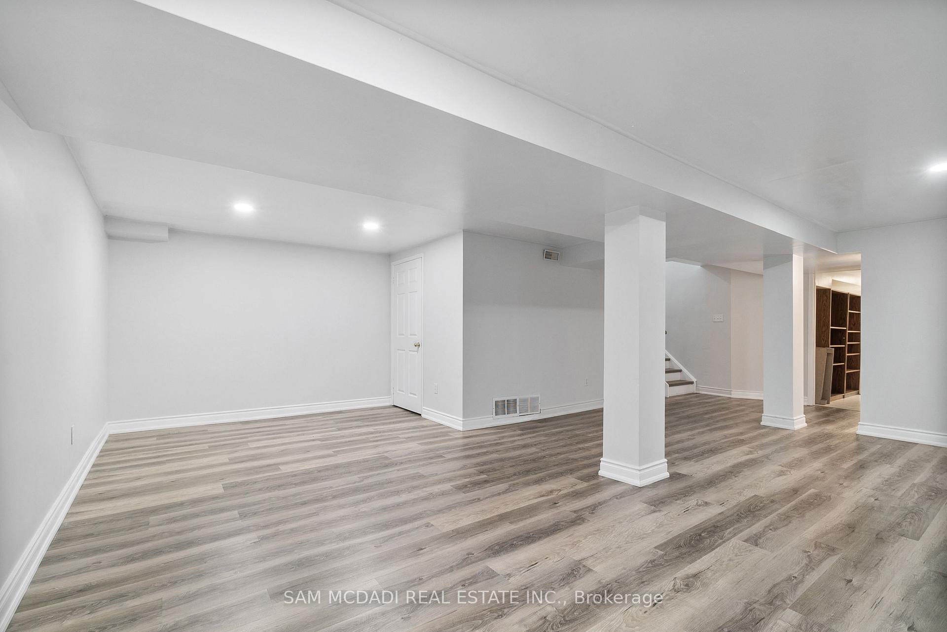 2006 Glenada Crescent 27