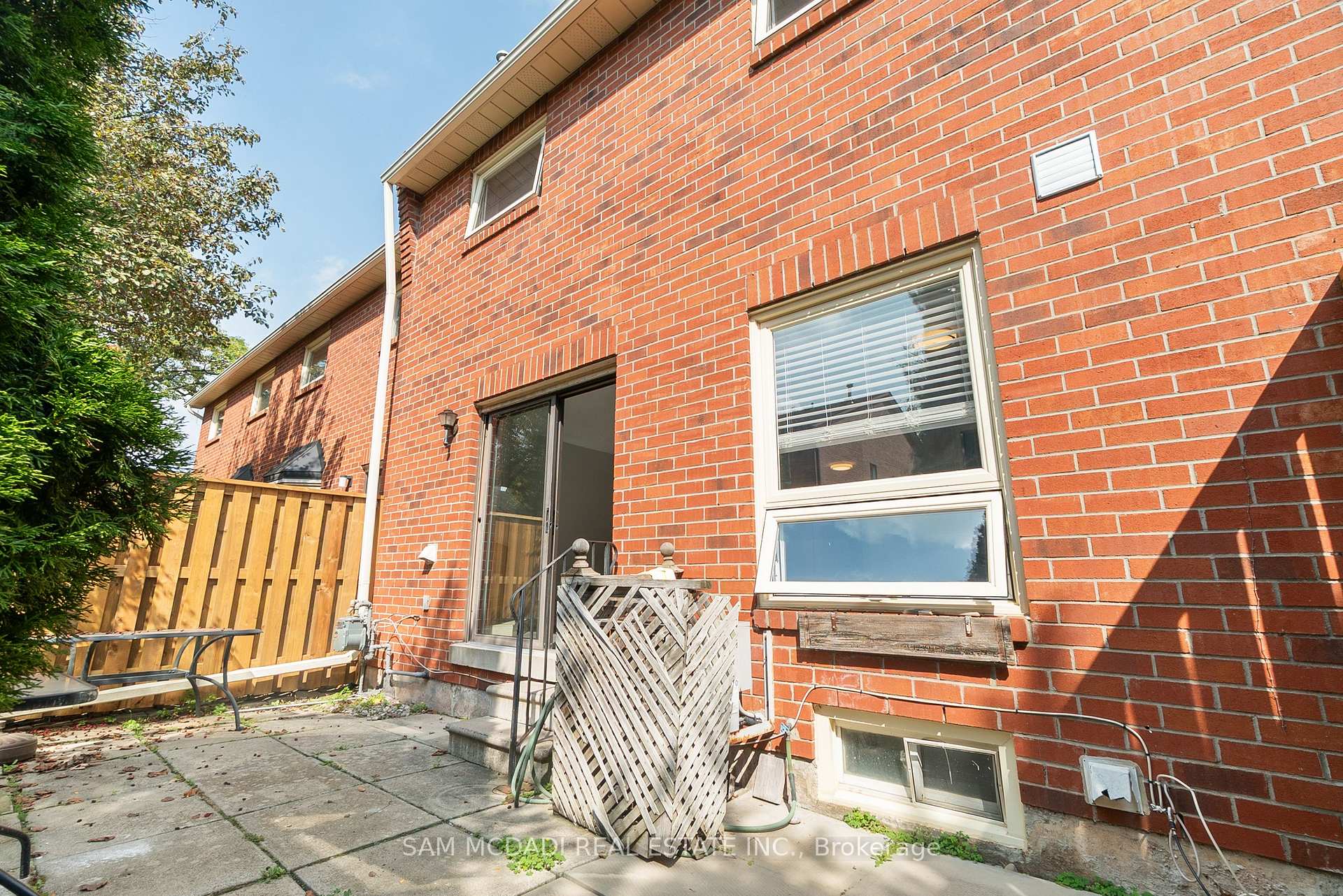 2006 Glenada Crescent 27