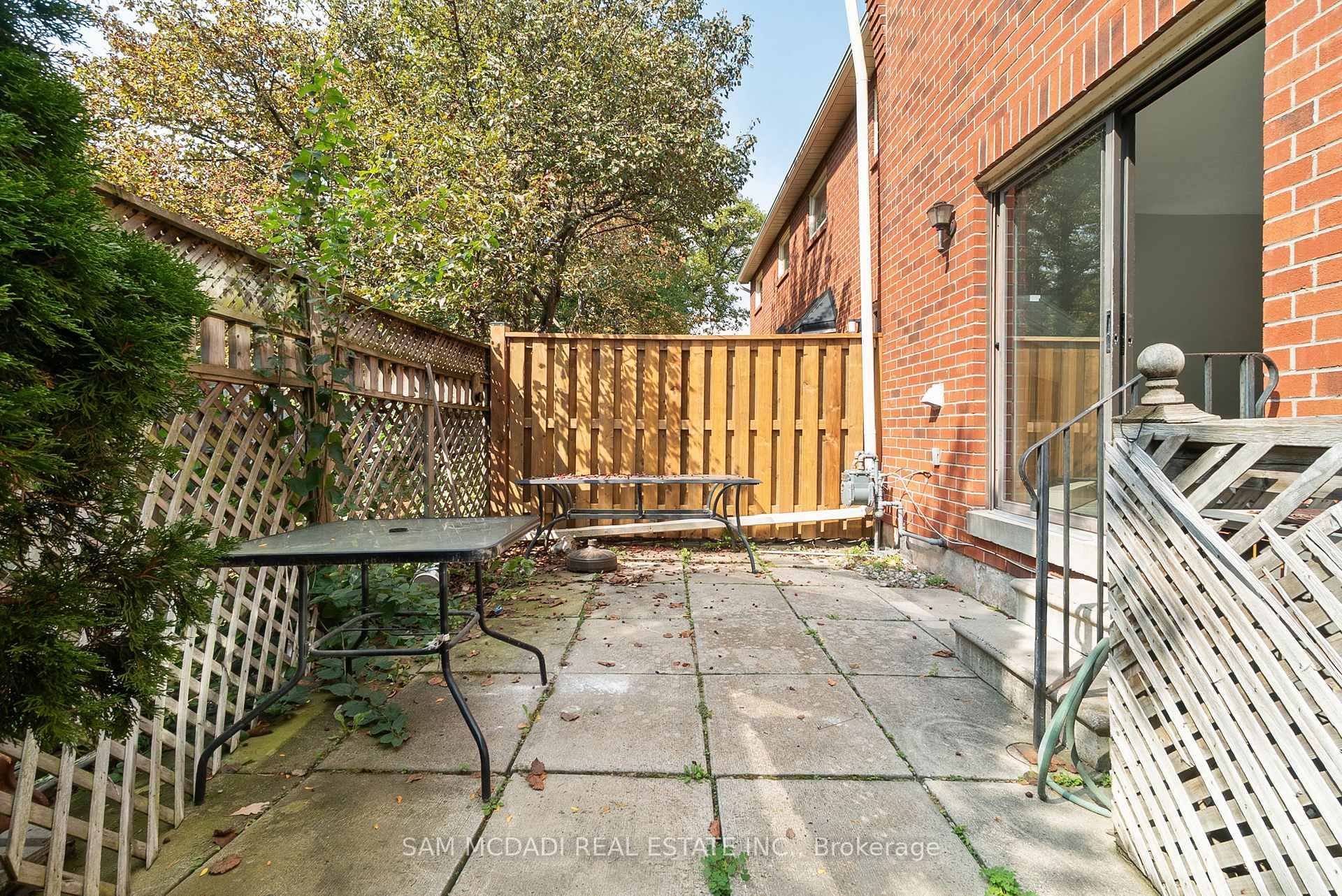 2006 Glenada Crescent 27