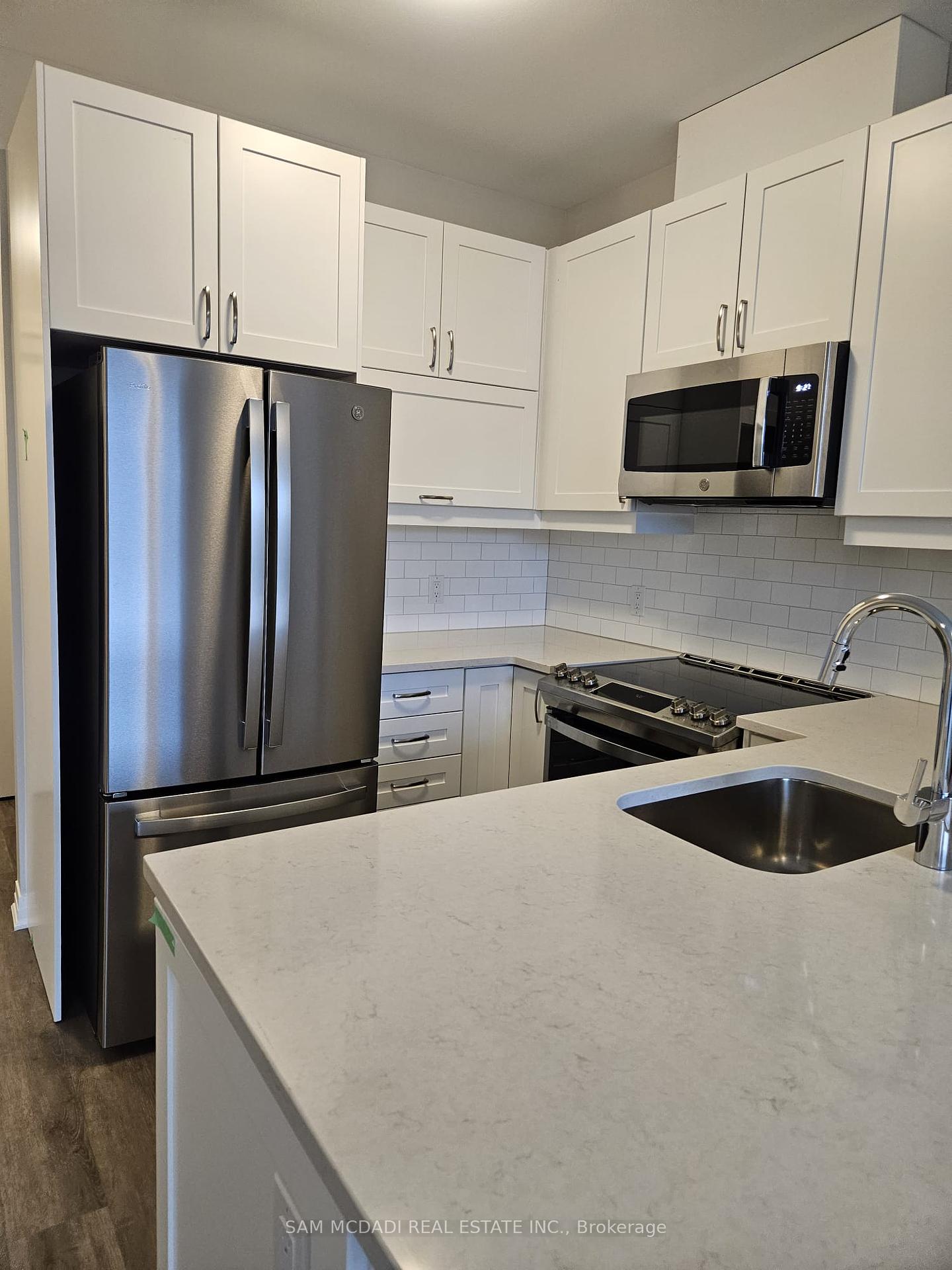460 Gordon Krantz Avenue 222