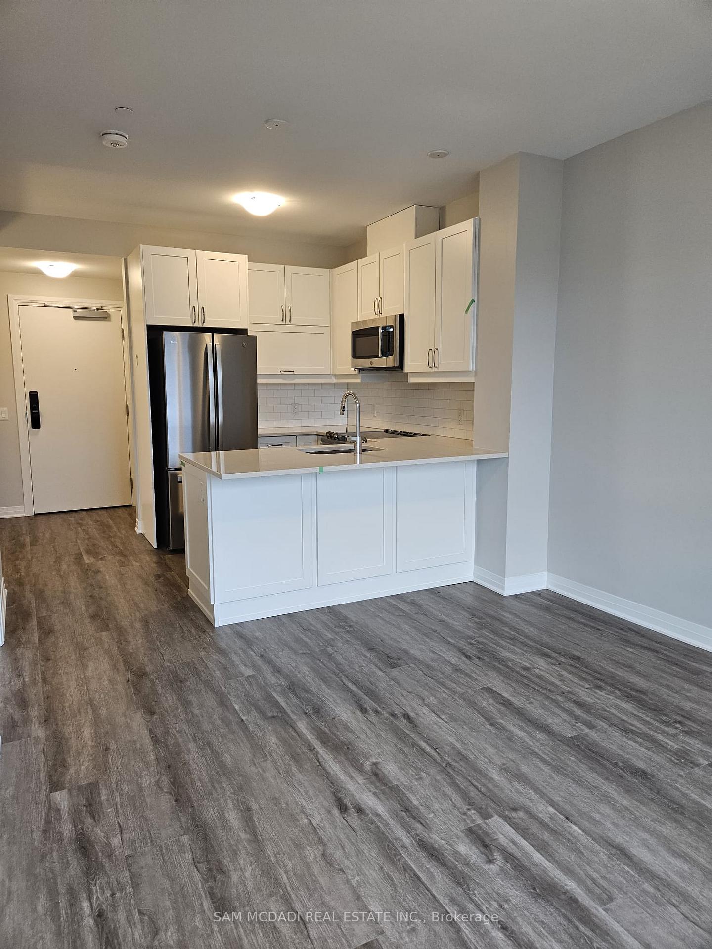 460 Gordon Krantz Avenue 222