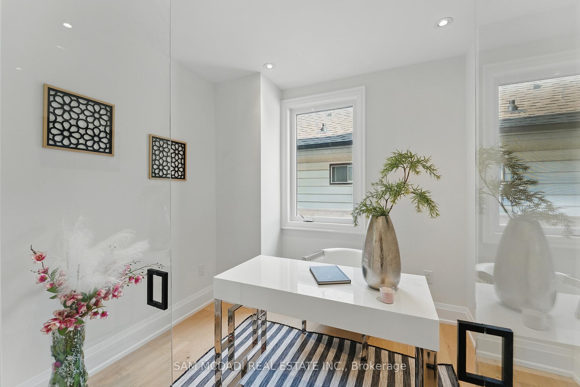 1037 Meredith Avenue