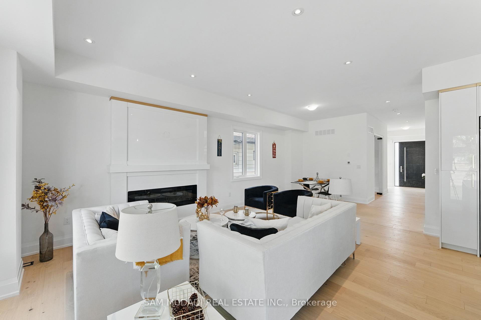 1037 Meredith Avenue