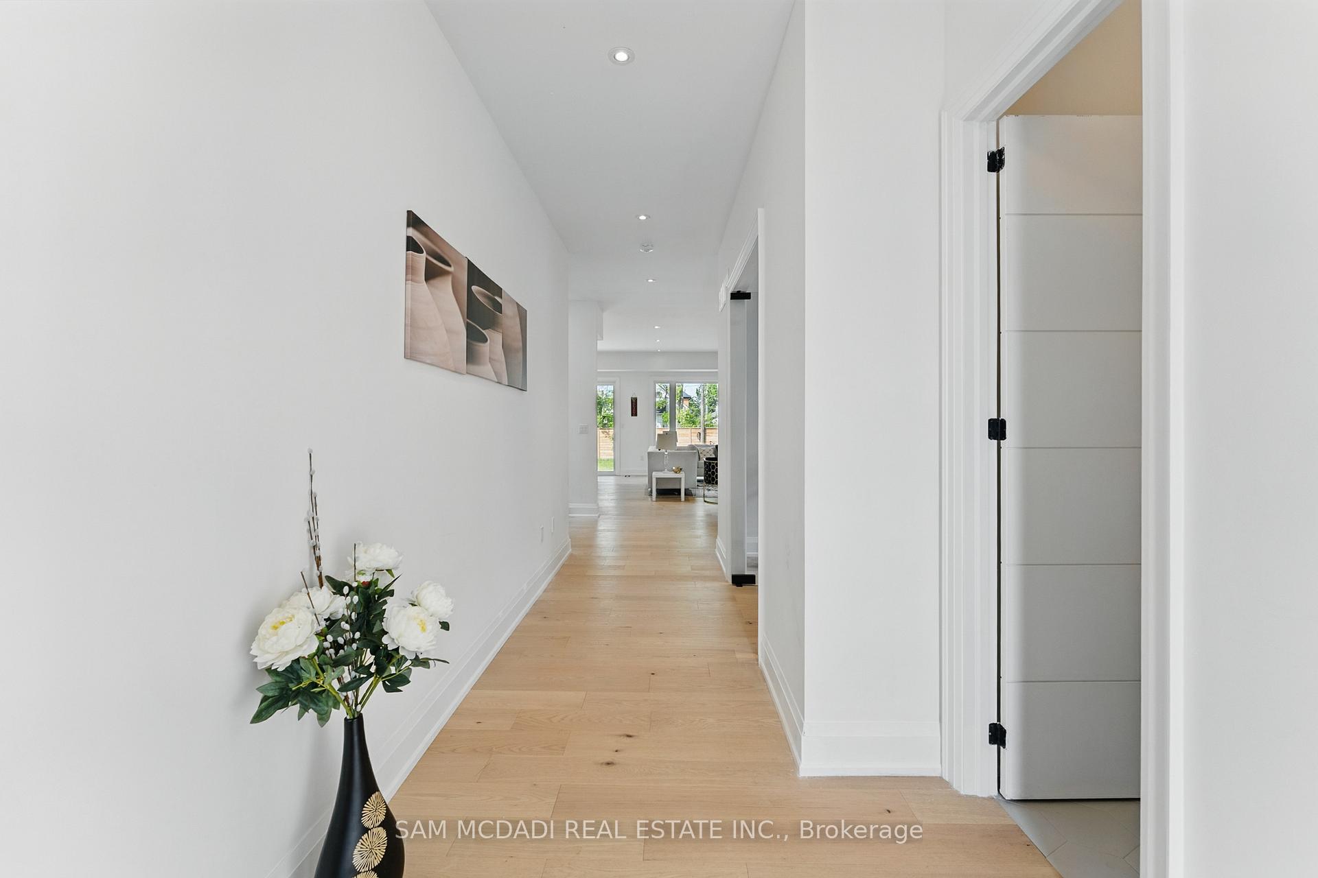 1037 Meredith Avenue