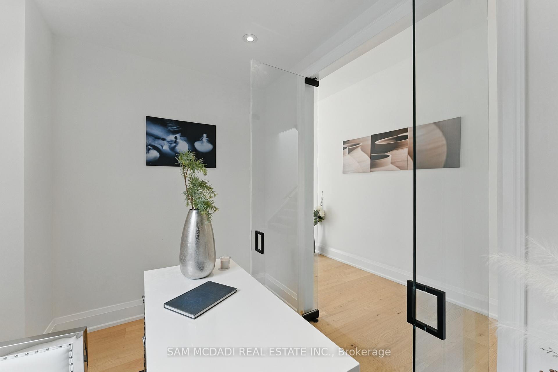 1037 Meredith Avenue