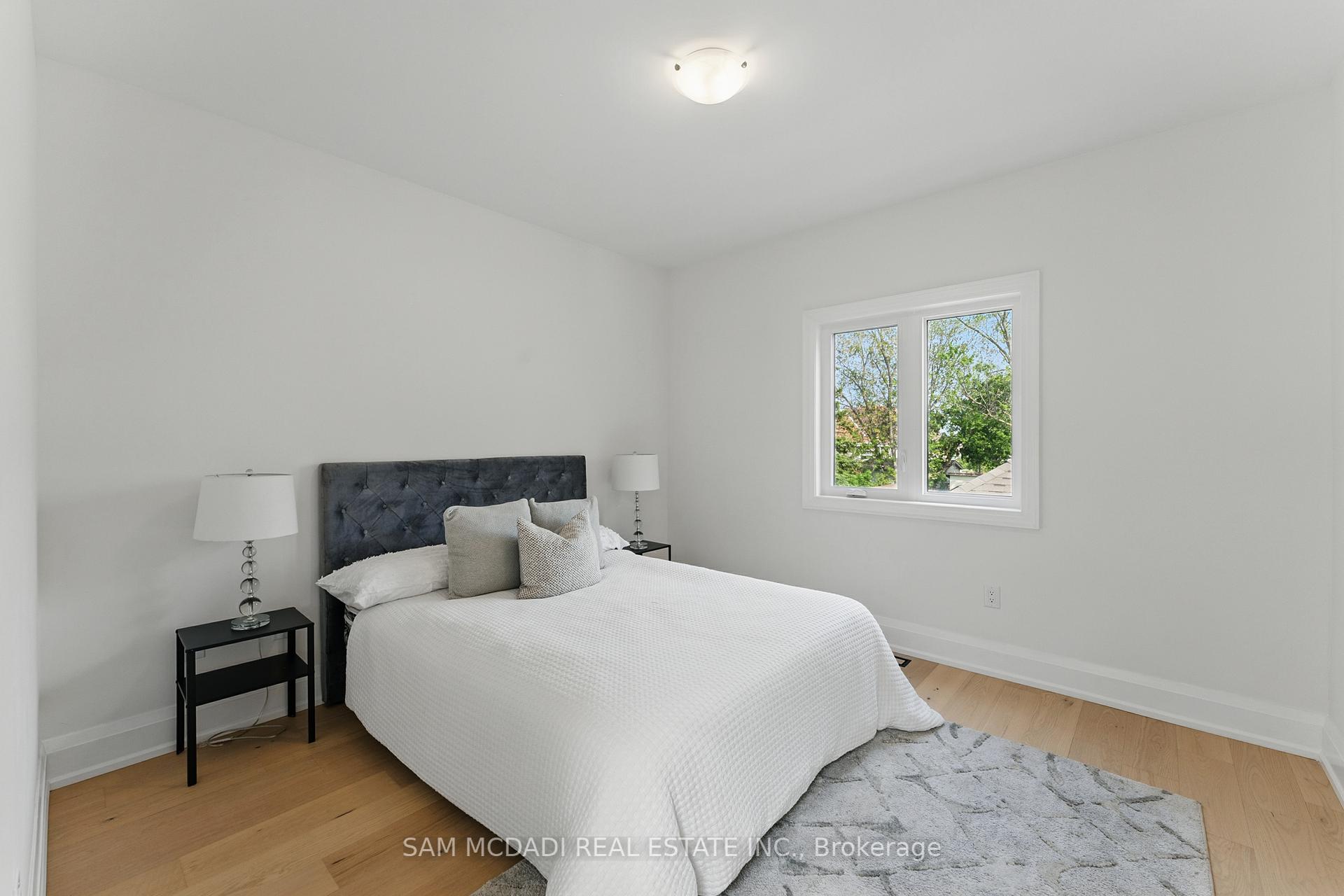 1037 Meredith Avenue