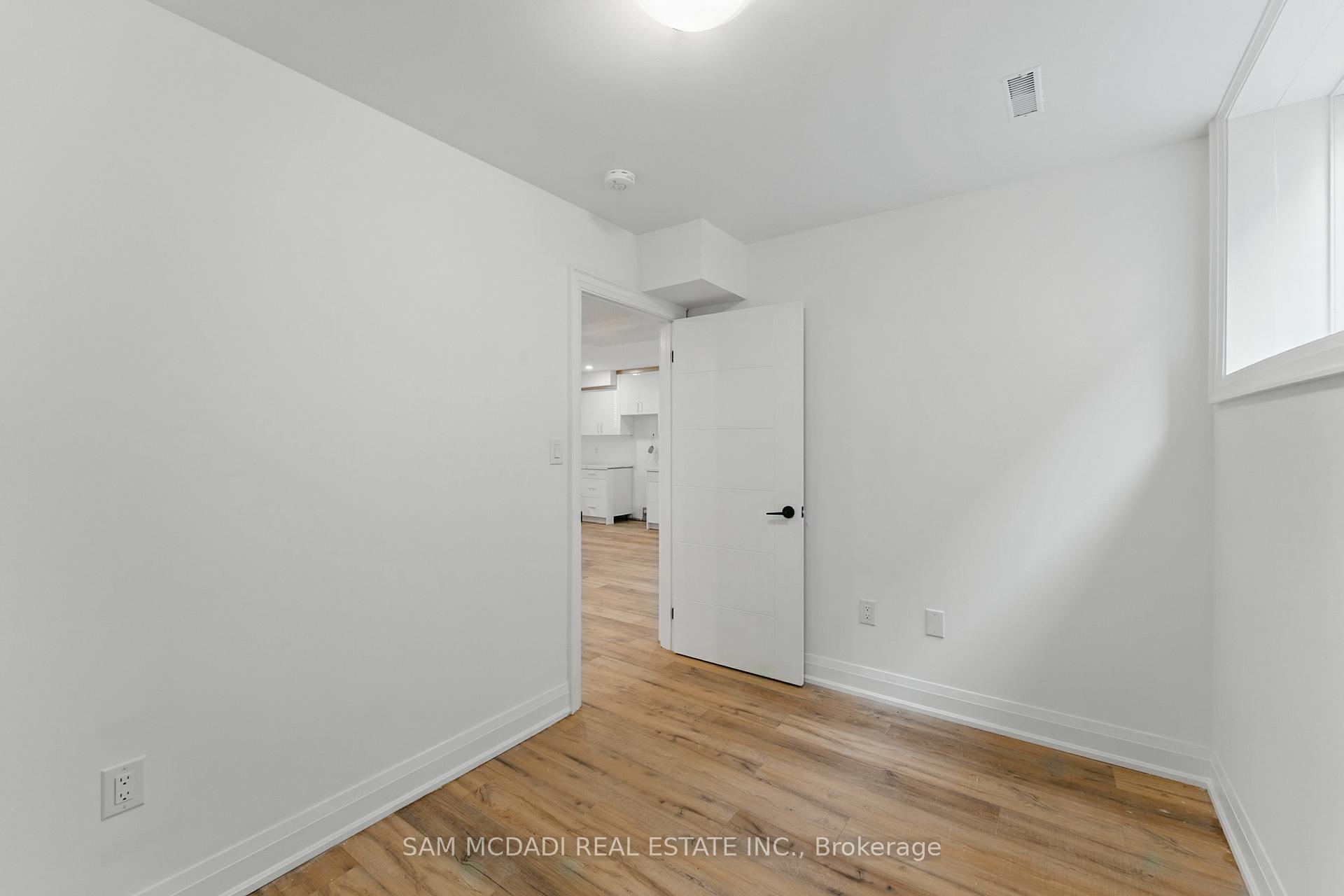 1037 Meredith Avenue