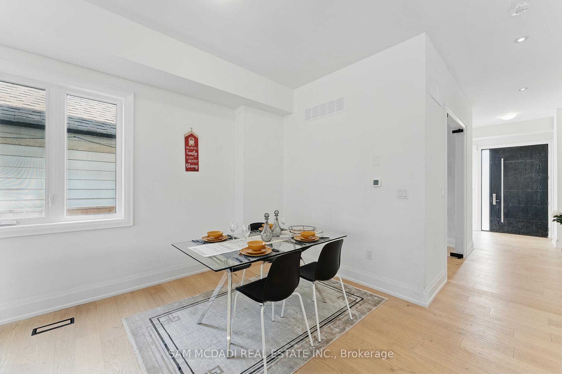 1037 Meredith Avenue