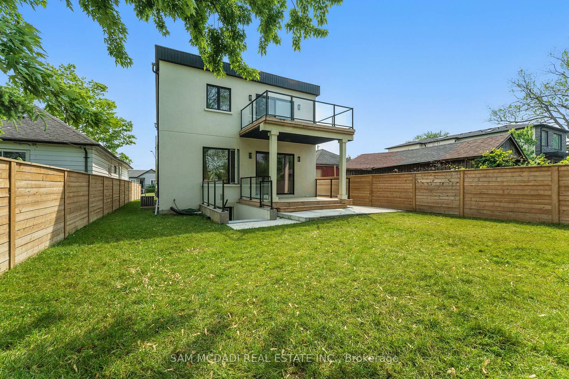 1037 Meredith Avenue