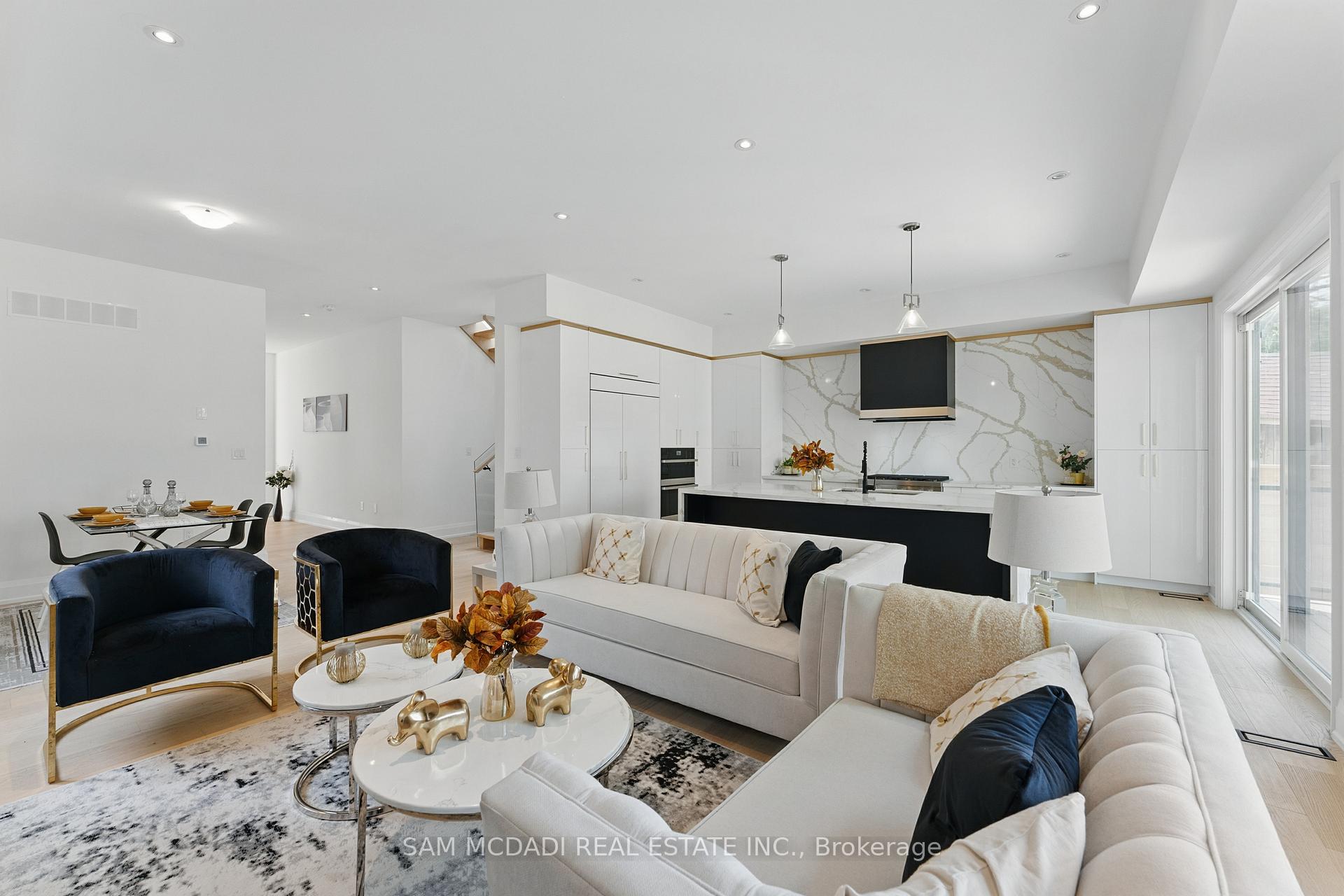 1037 Meredith Avenue