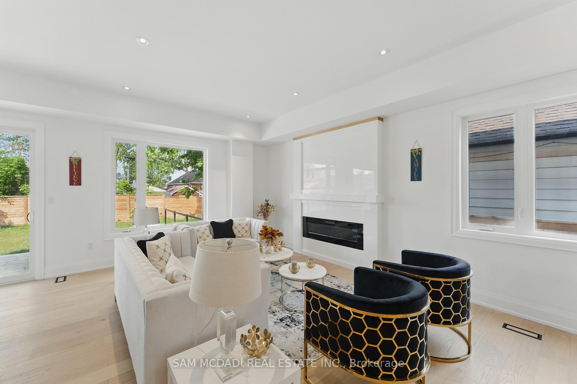 1037 Meredith Avenue