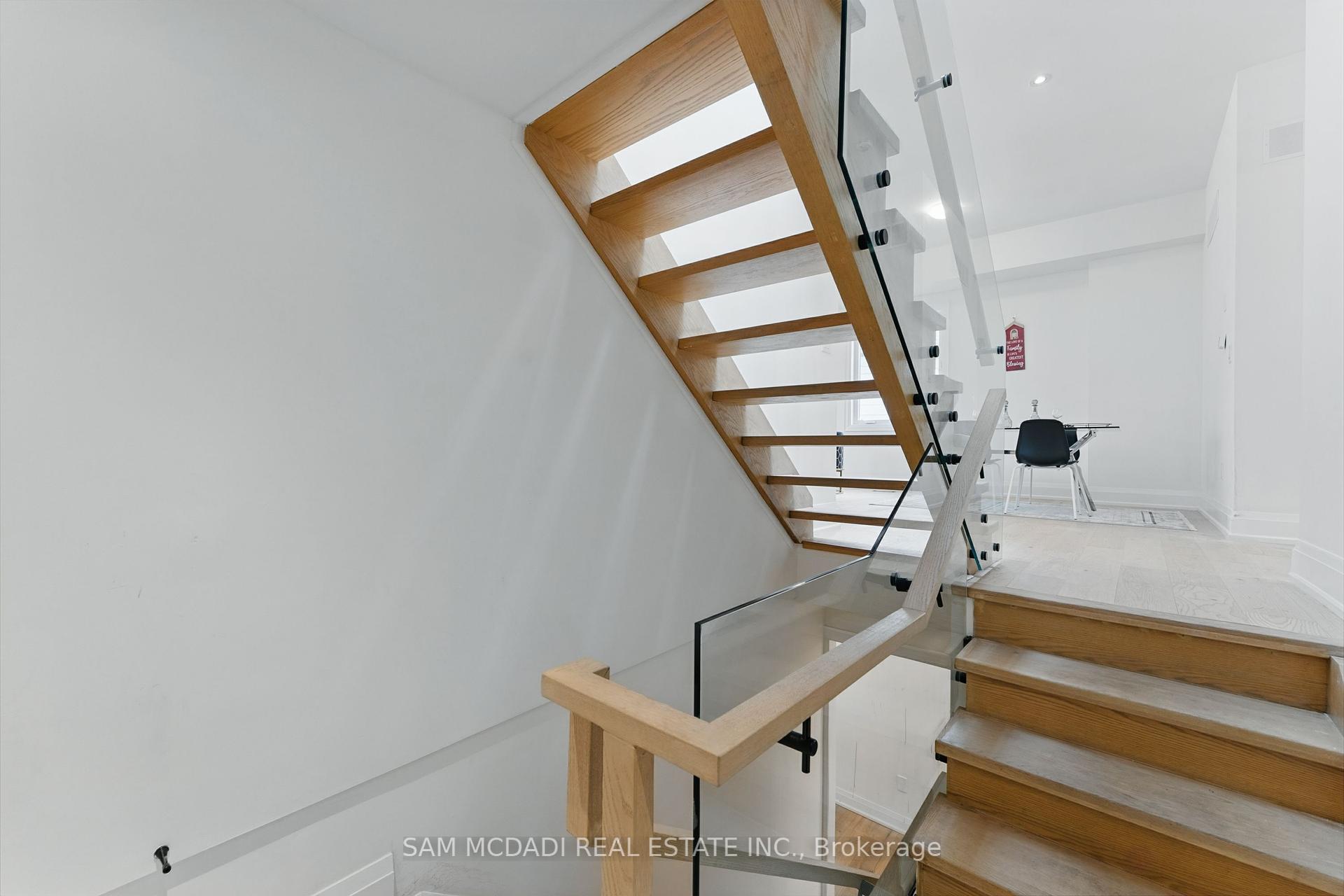 1037 Meredith Avenue