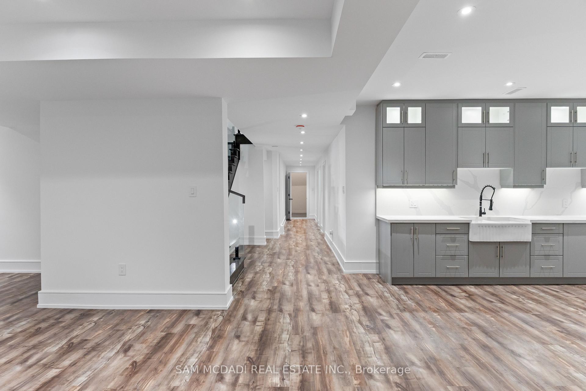 193 Mateo Place