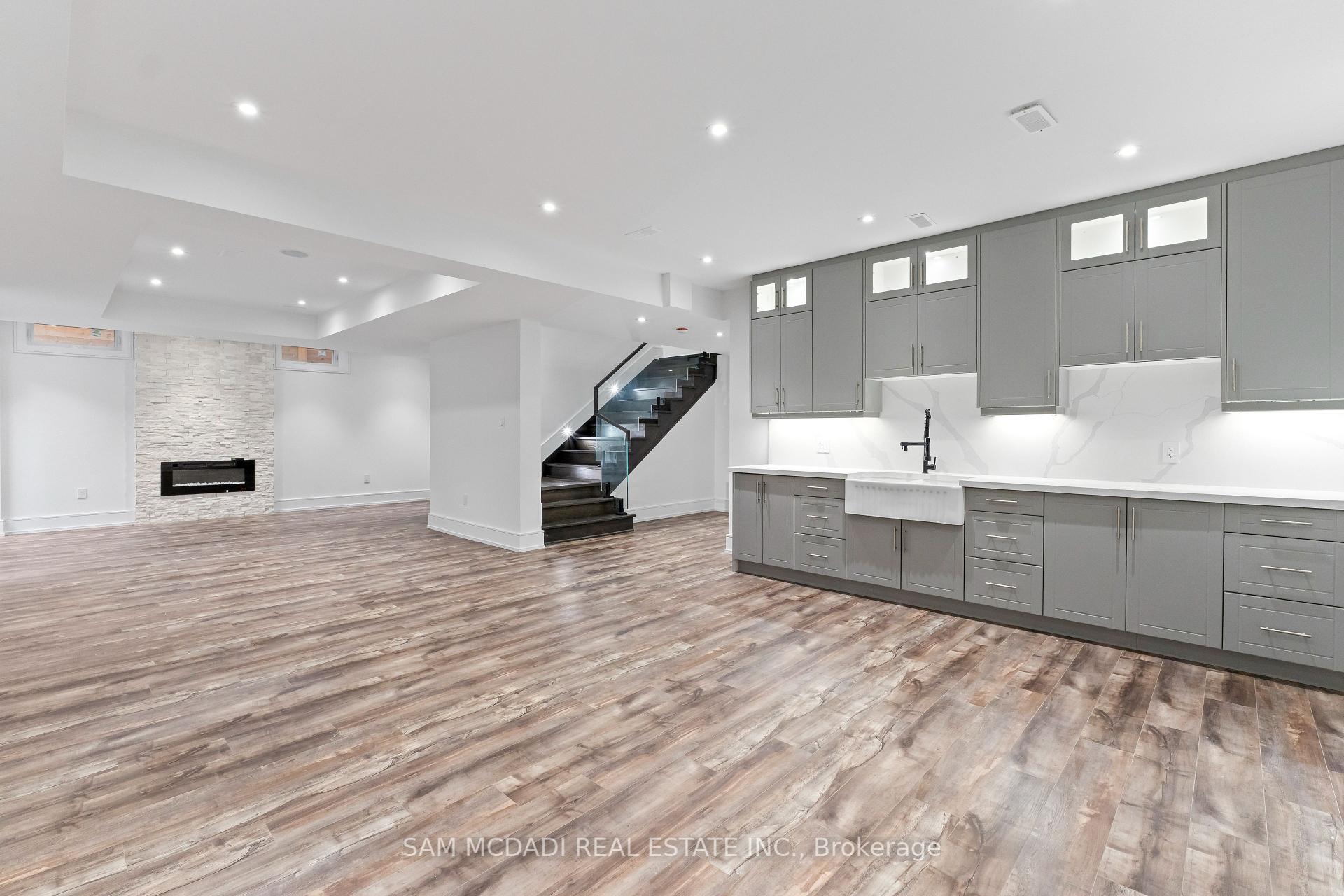 193 Mateo Place