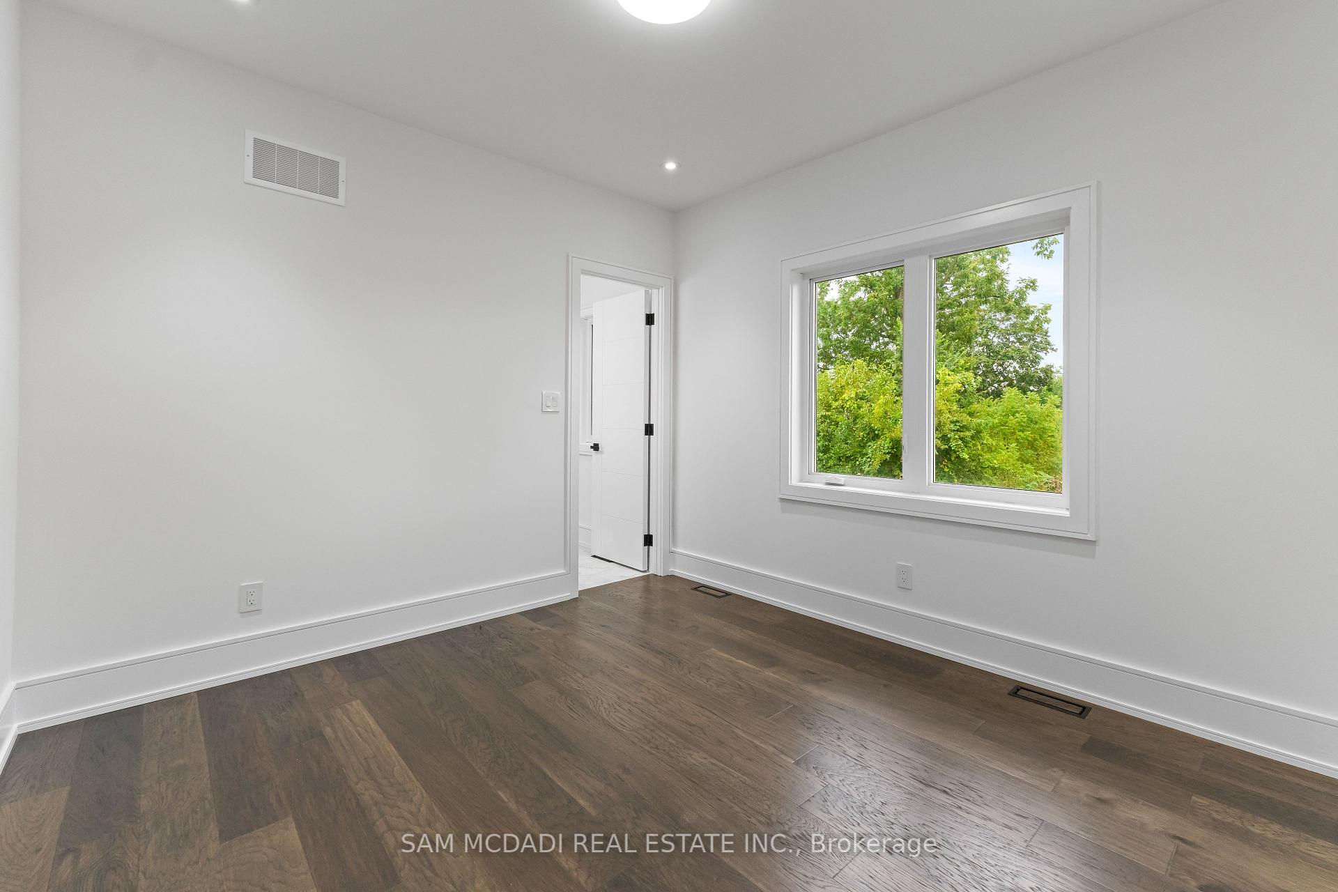 193 Mateo Place