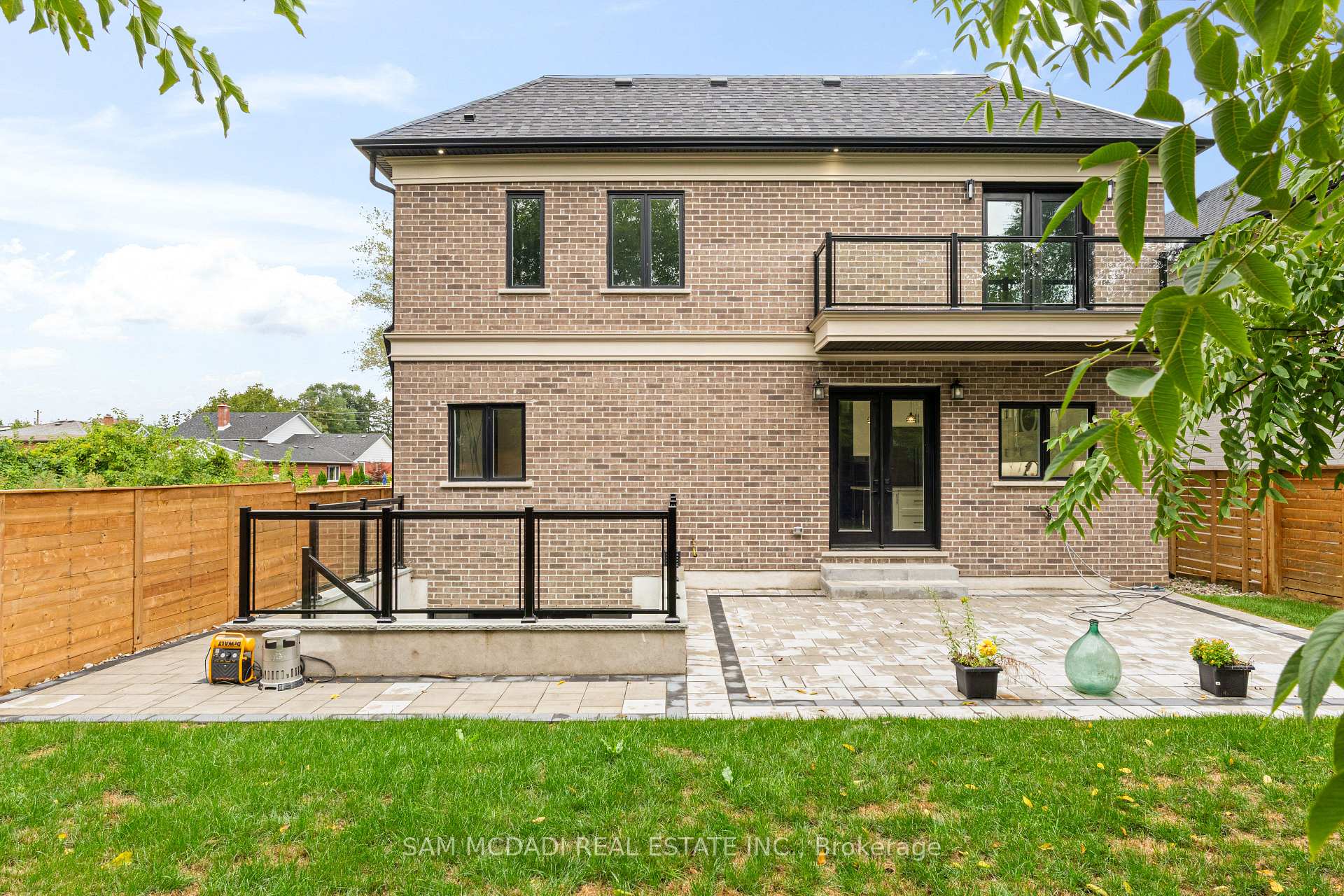 193 Mateo Place