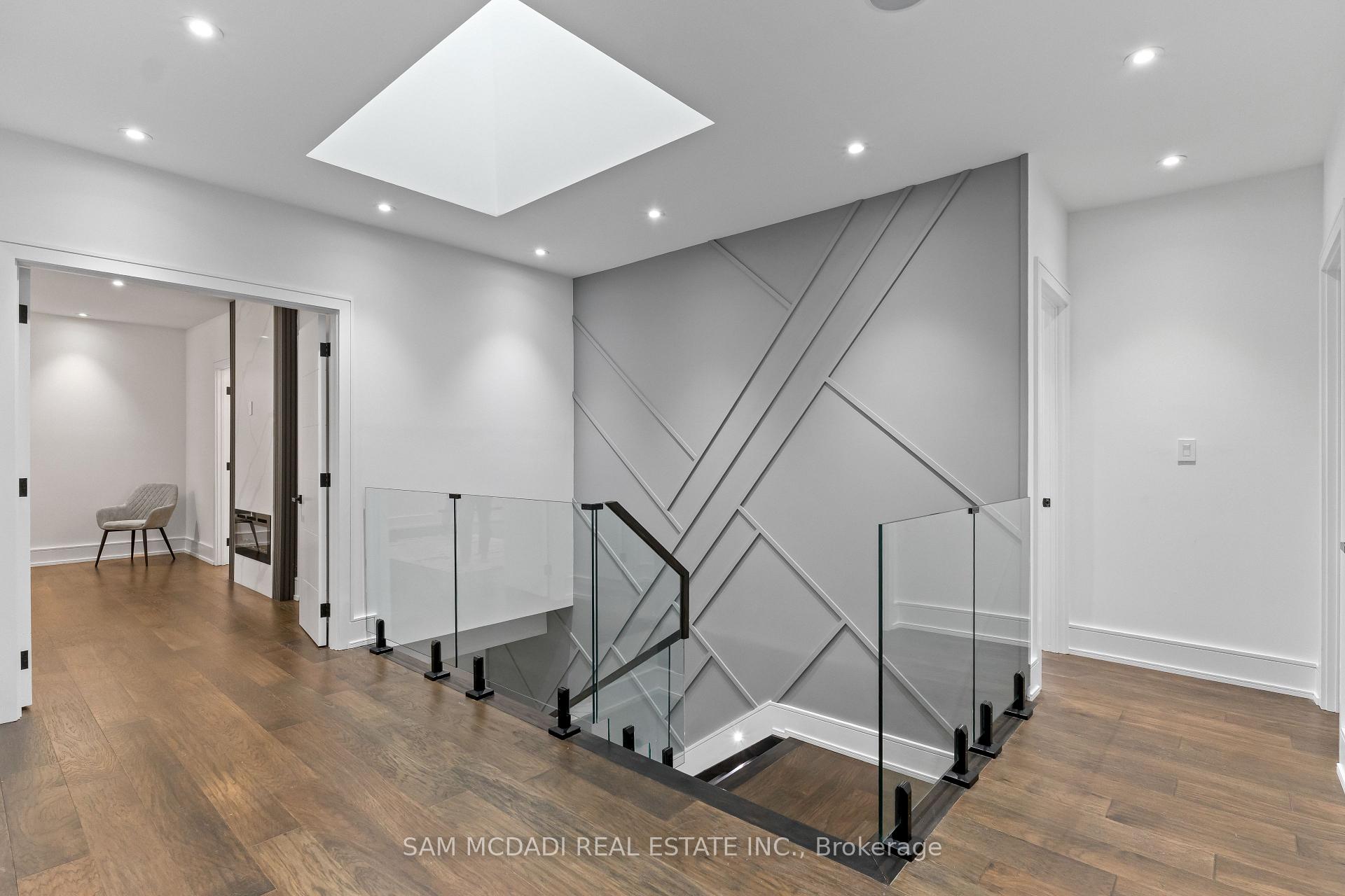 193 Mateo Place