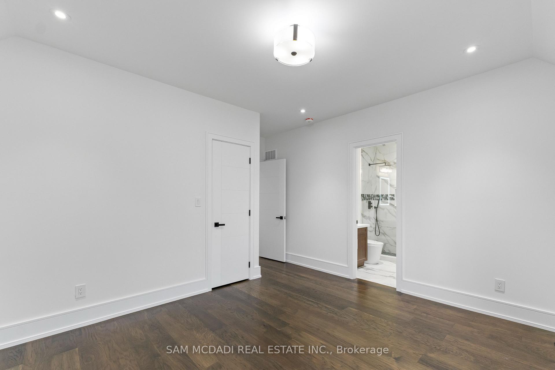 193 Mateo Place