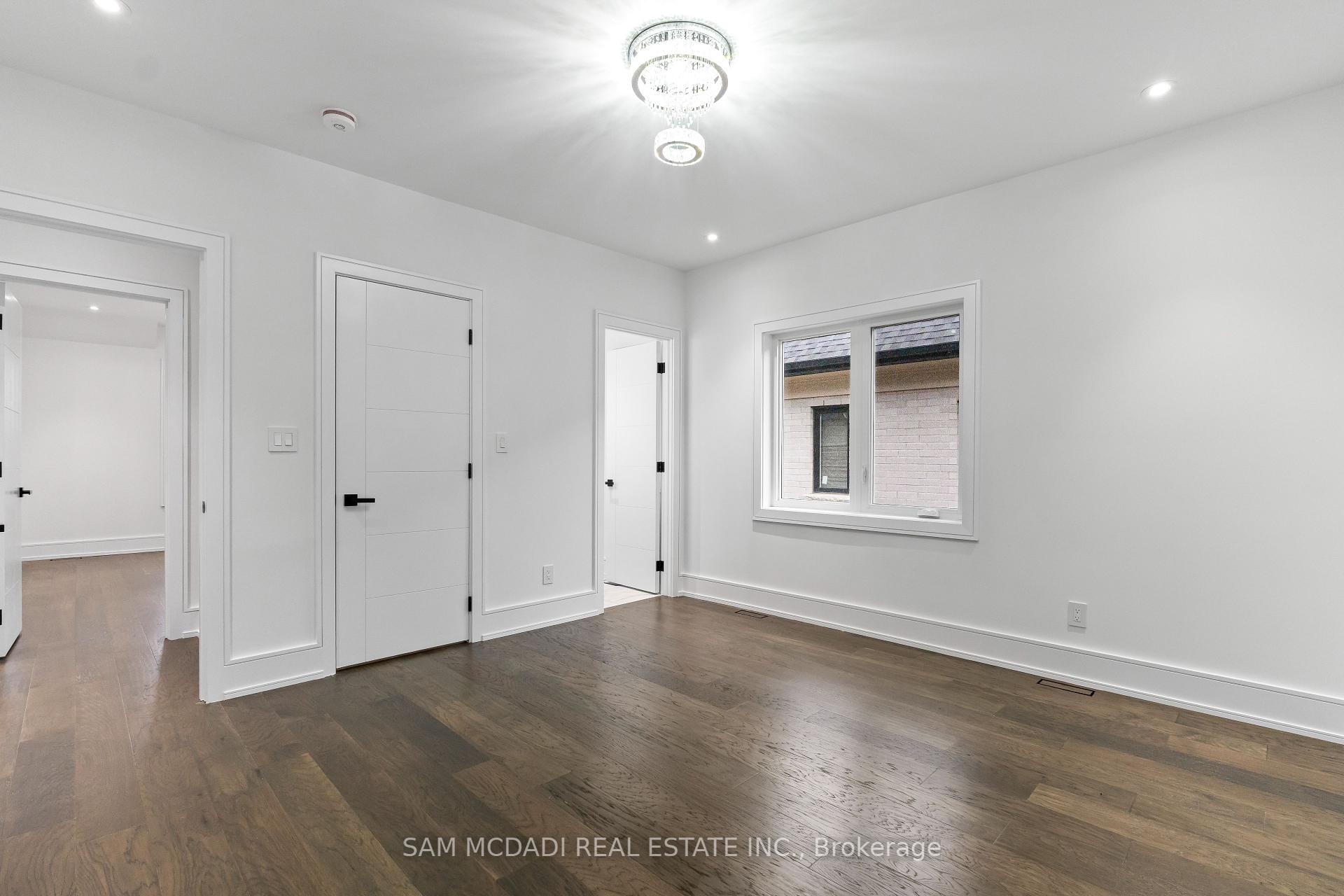 193 Mateo Place
