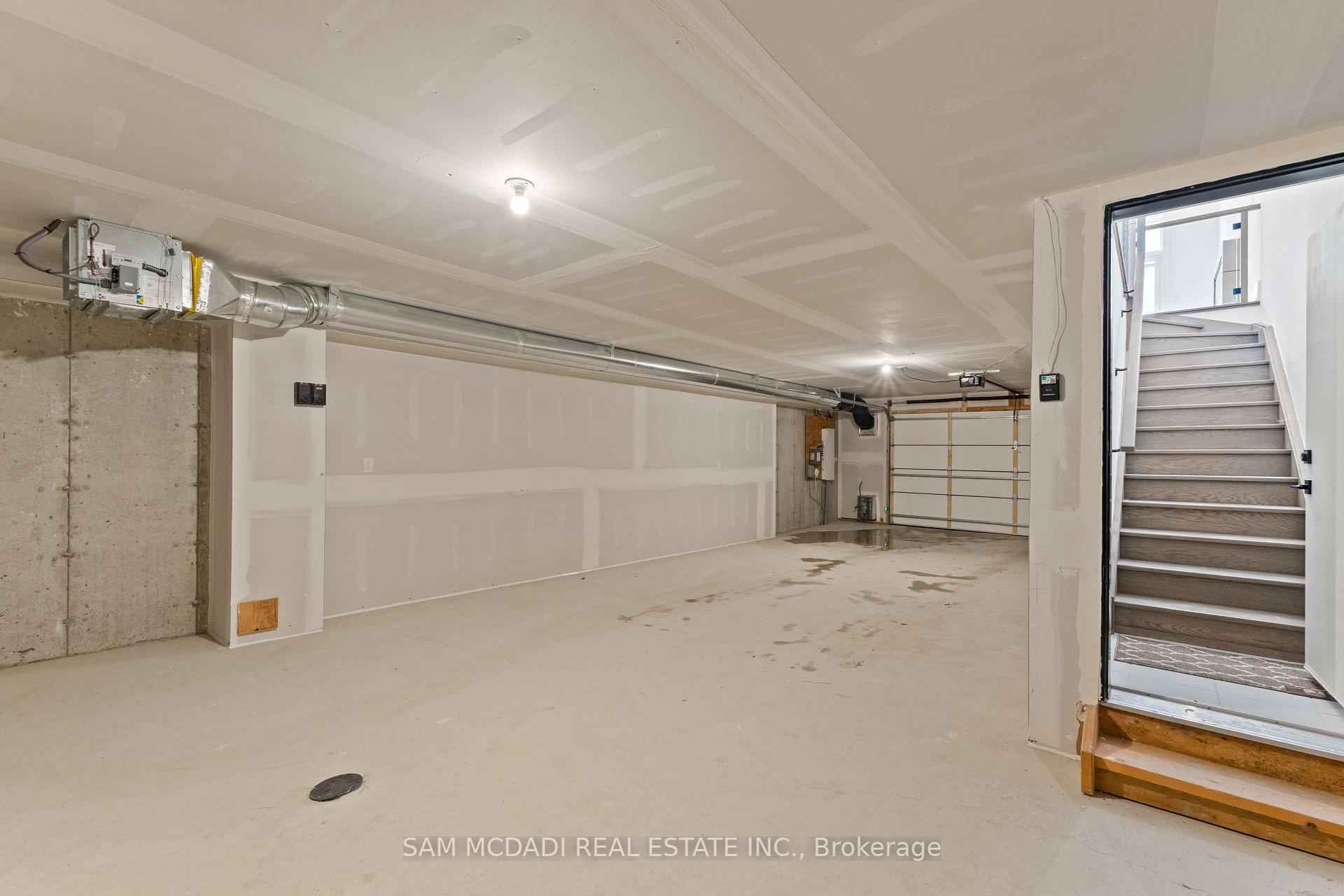 100 Coveside Drive