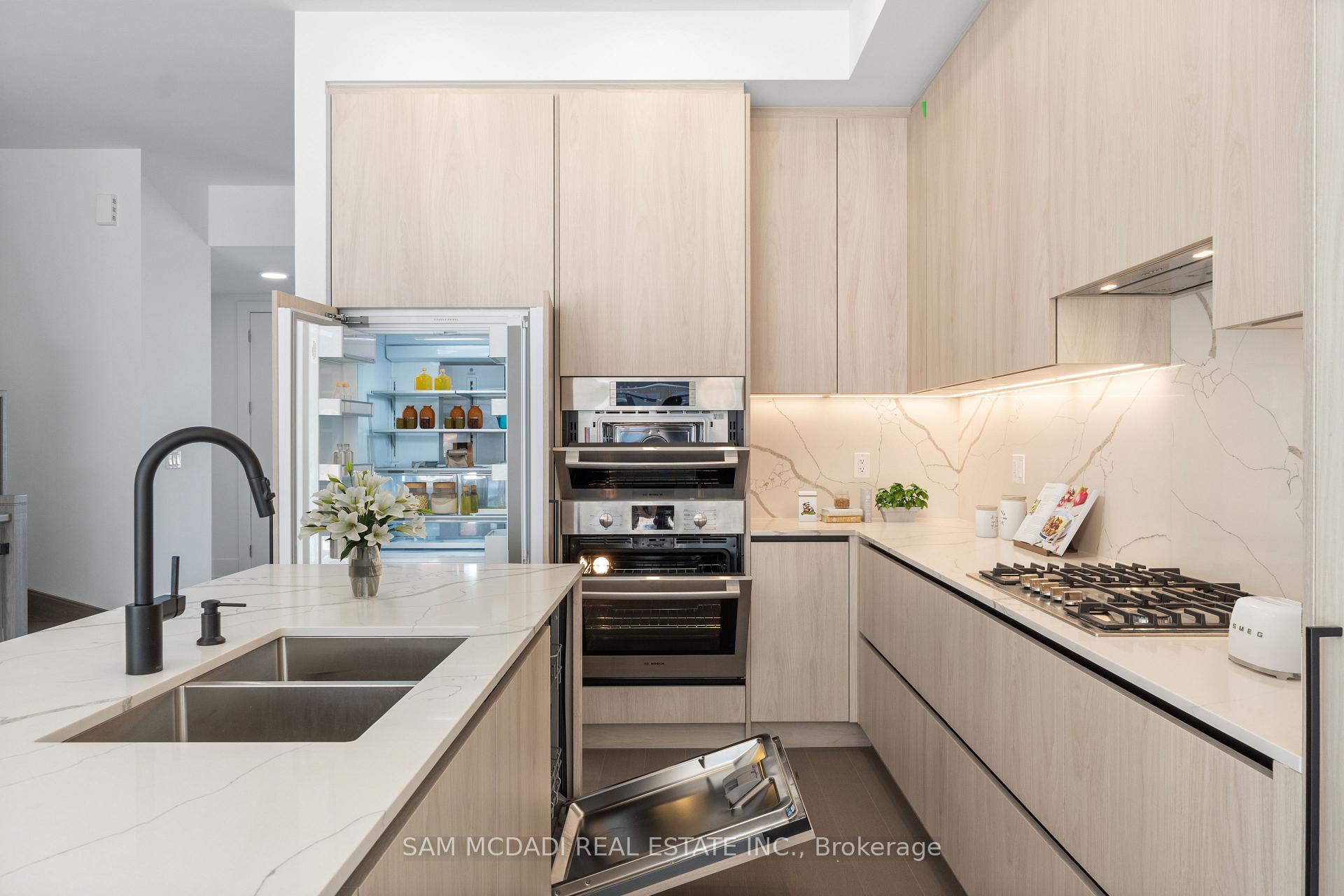100 Coveside Drive