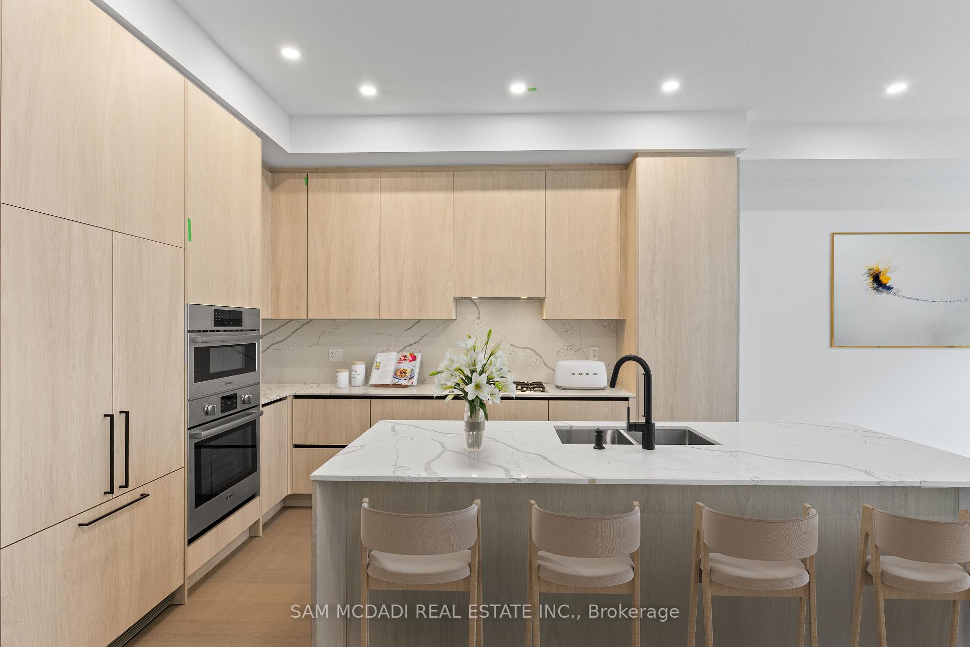 100 Coveside Drive